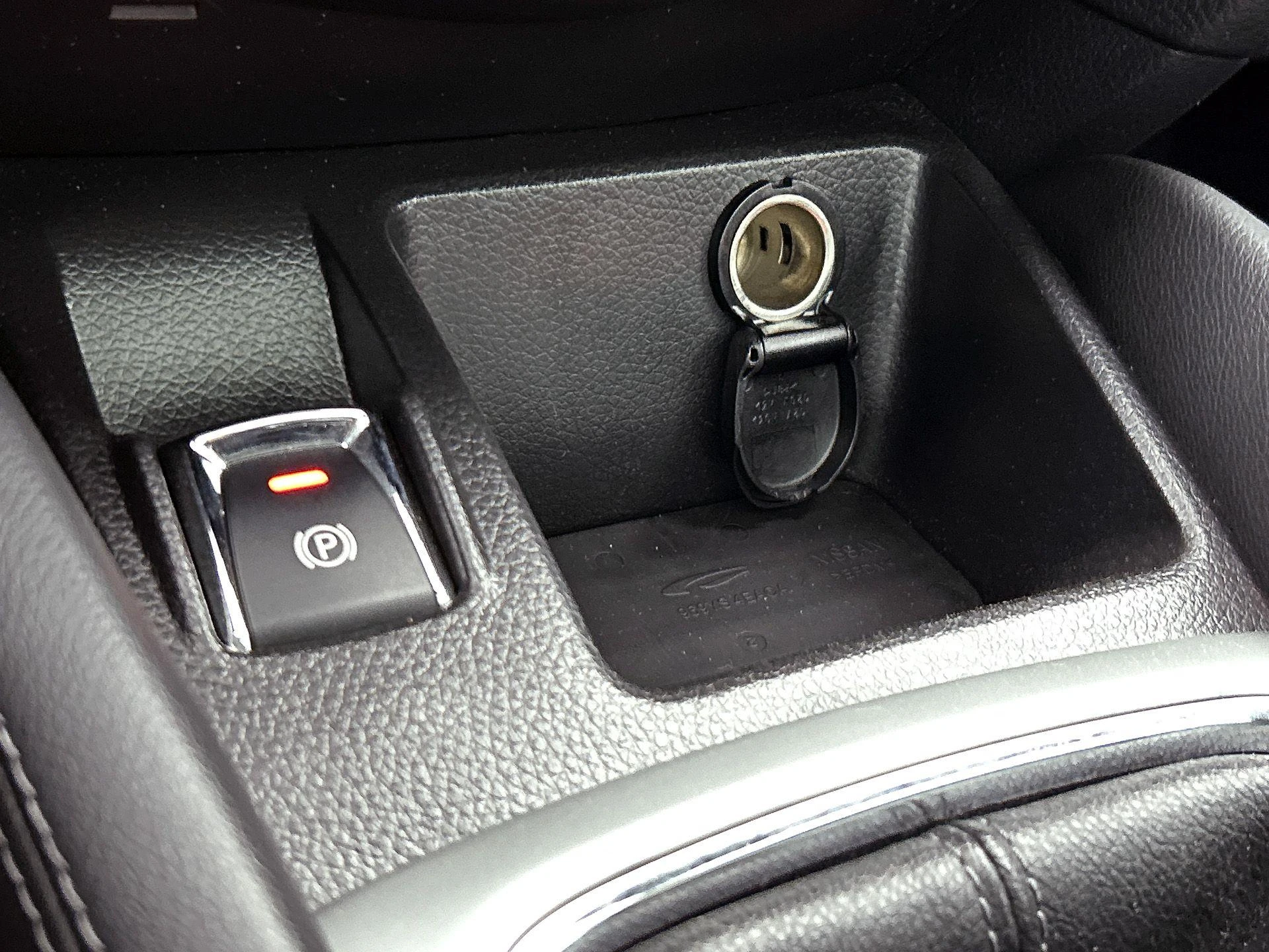Nissan-QASHQAI-image-33