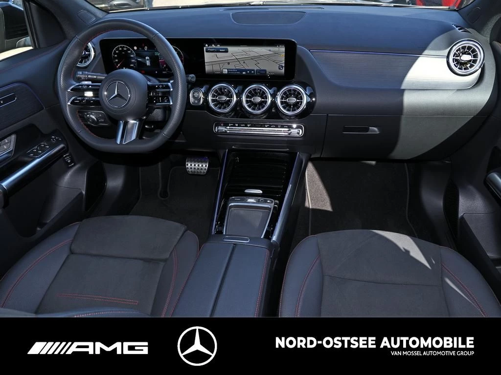 Mercedes-Benz GLA 220 d 4M AMG KAMERA AHK SOUND NIGHT TOTW. AMG Line