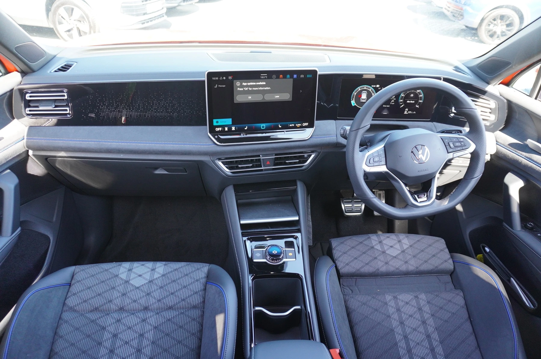 Volkswagen-Tiguan-image-7