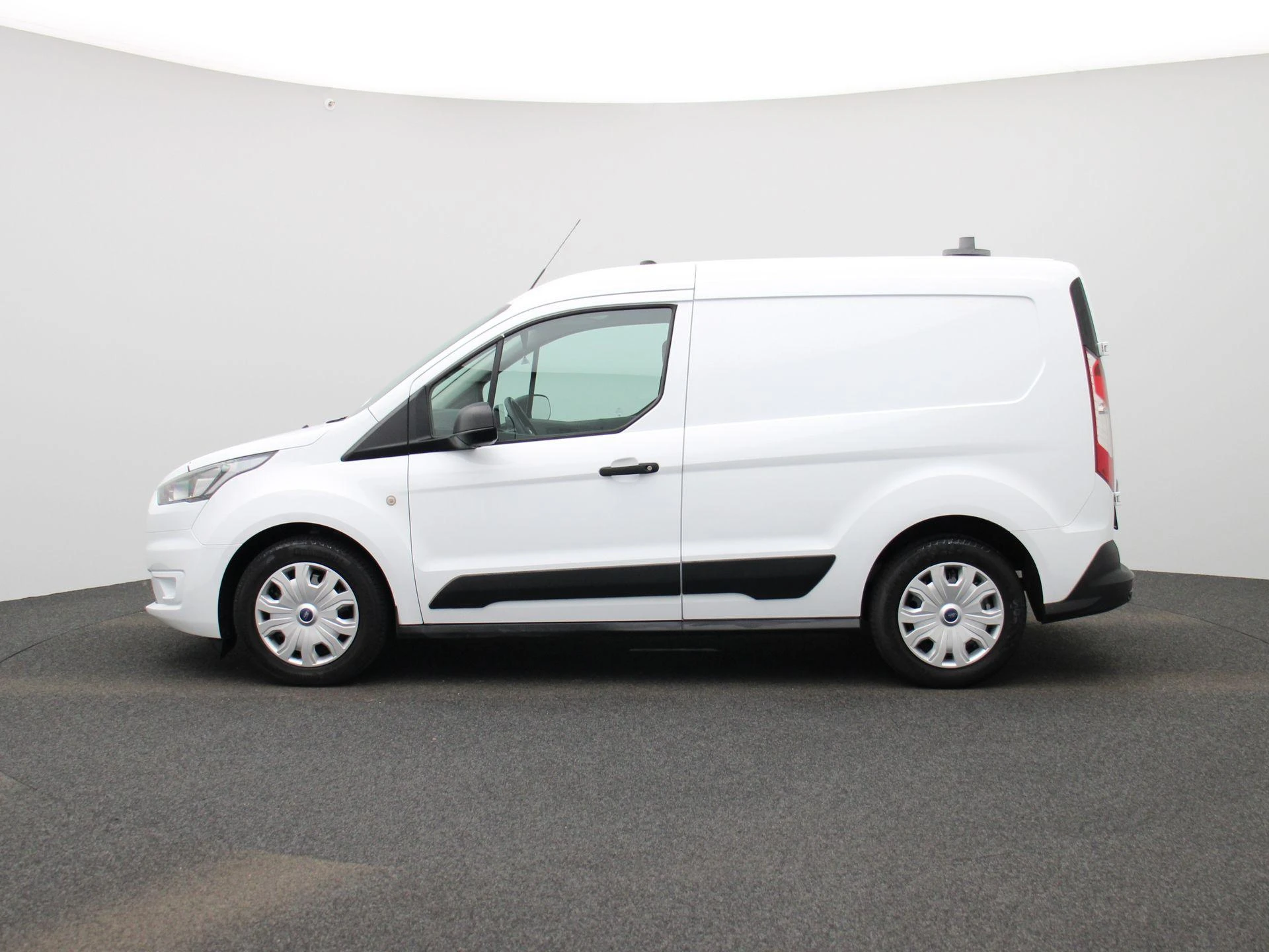 Ford-Transit Connect-image-3