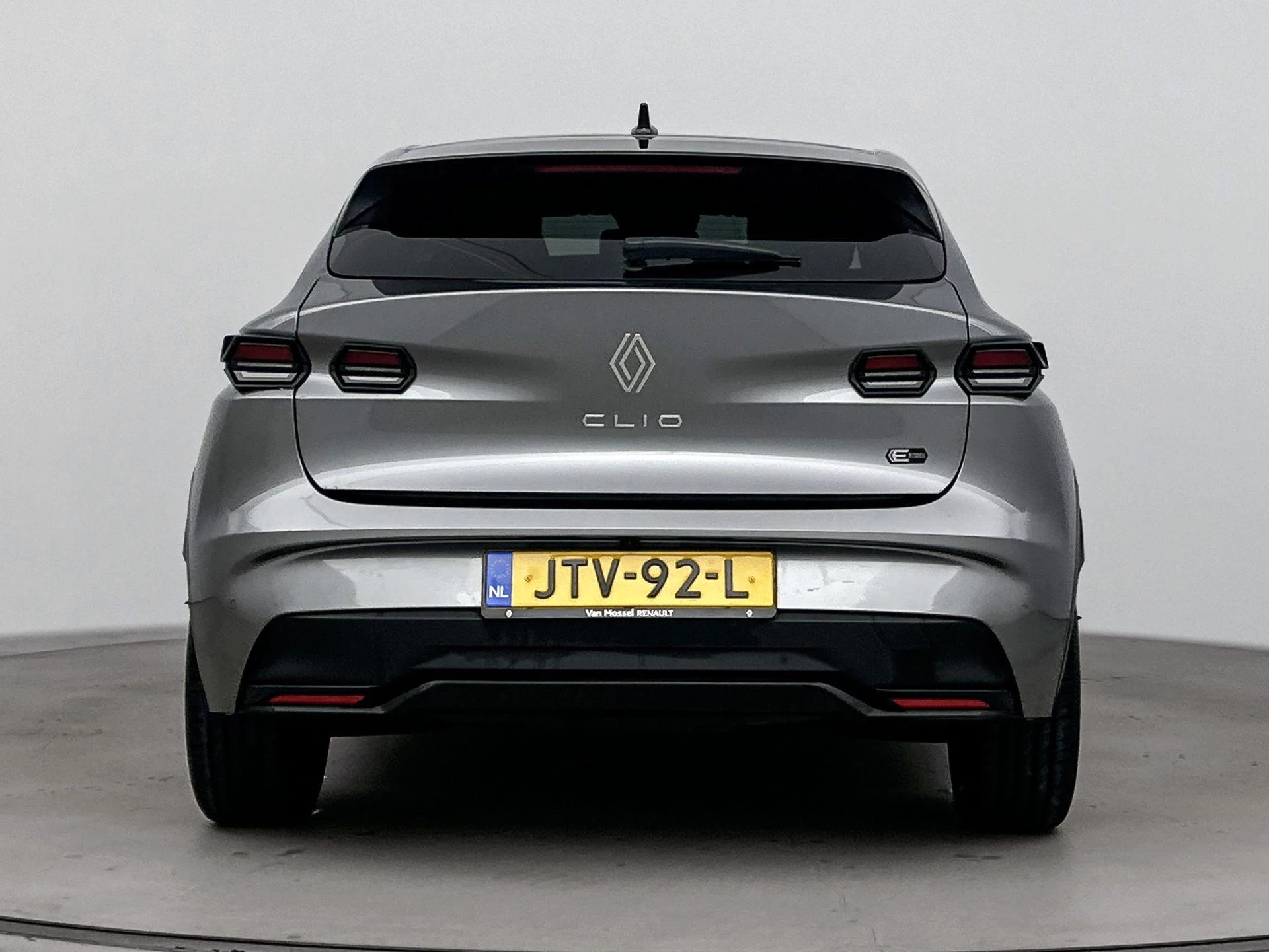 Renault-Clio-image-2