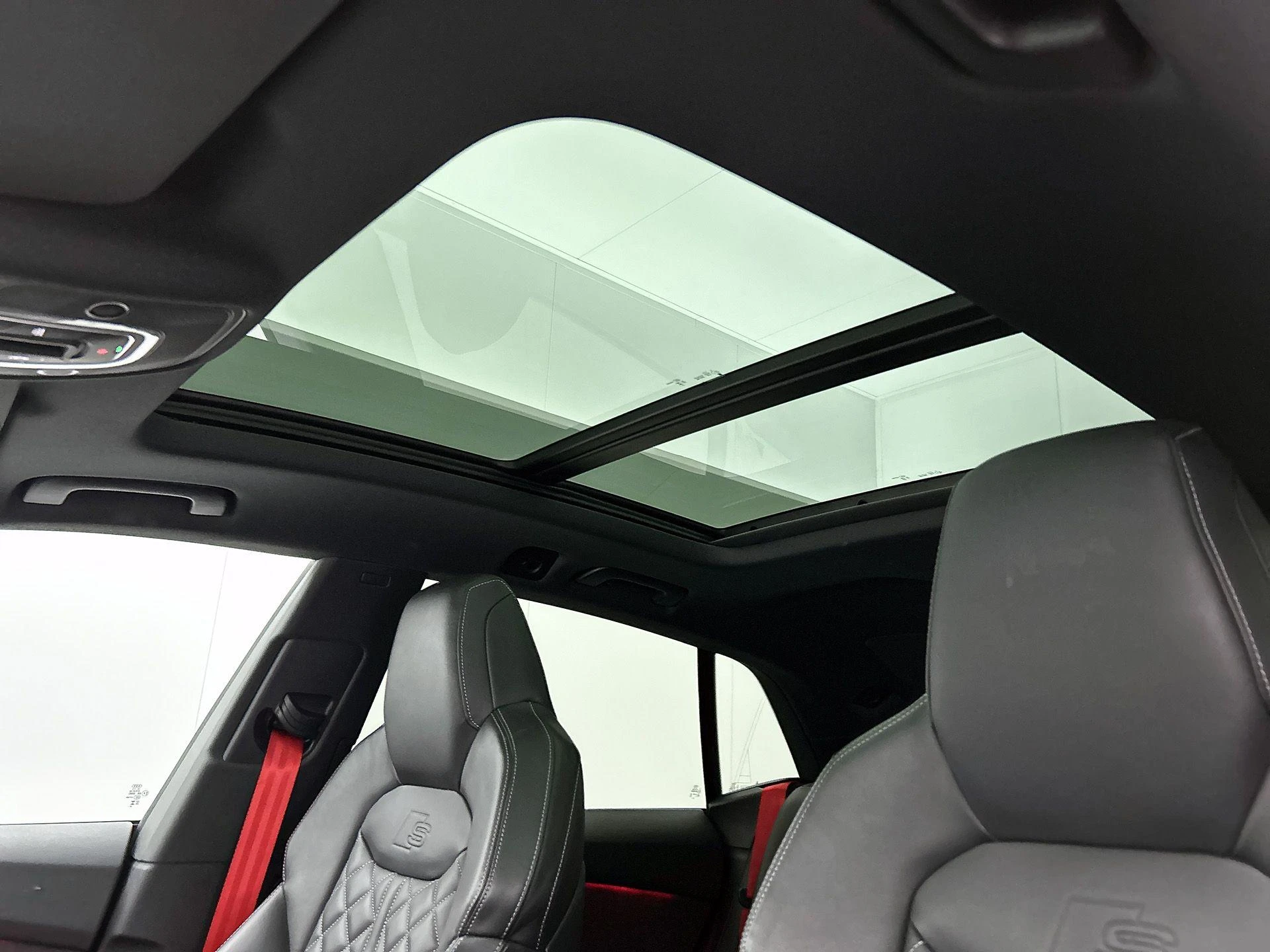 Audi-Q8-image-38