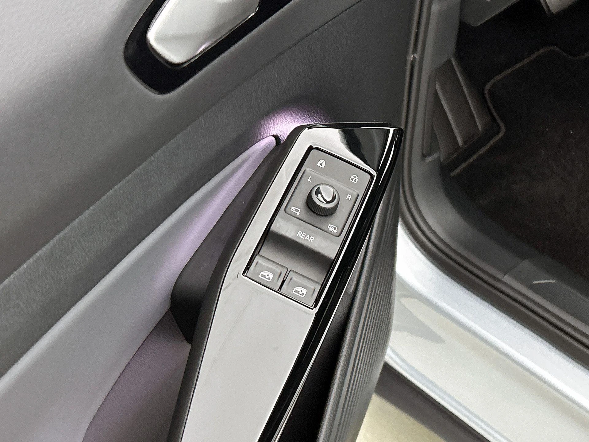 Volkswagen-ID.4-image-32