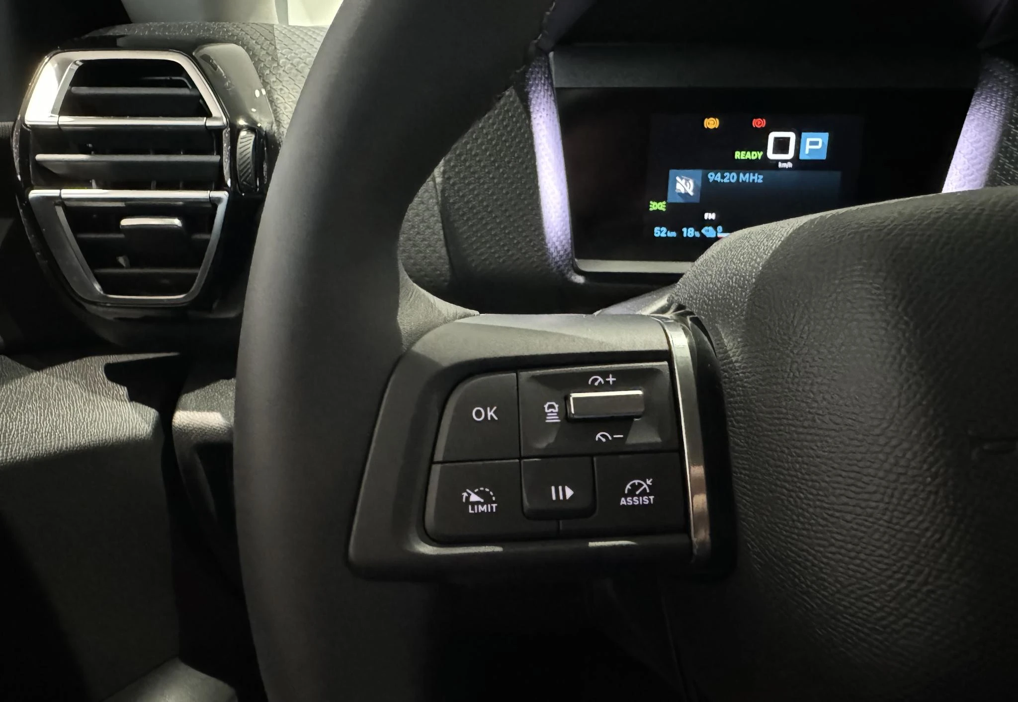 Citroën-ë-C4 X-image-16