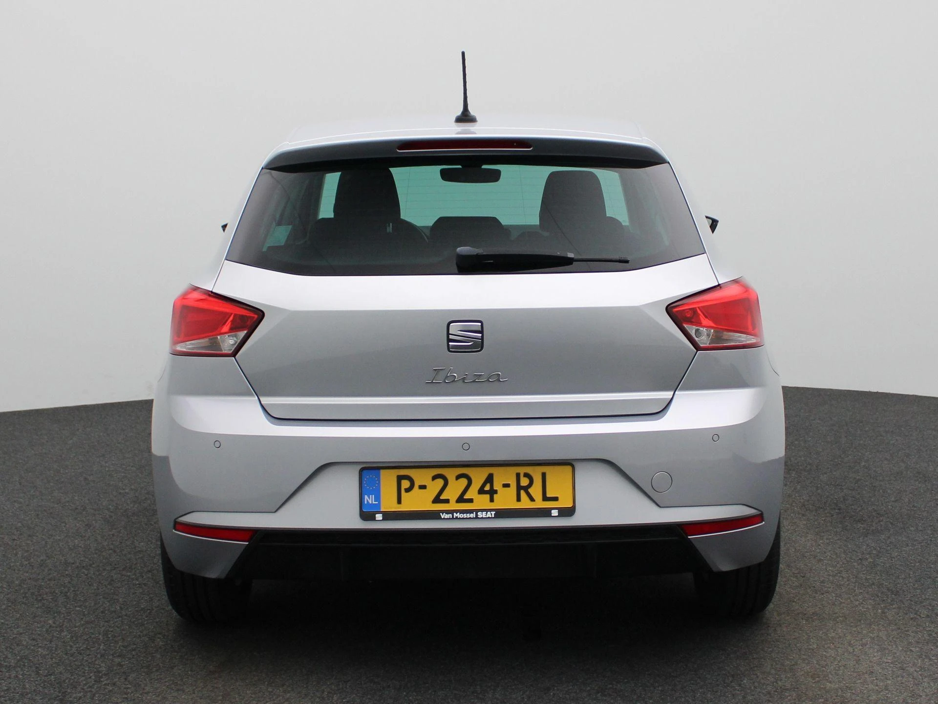 SEAT-Ibiza-image-4
