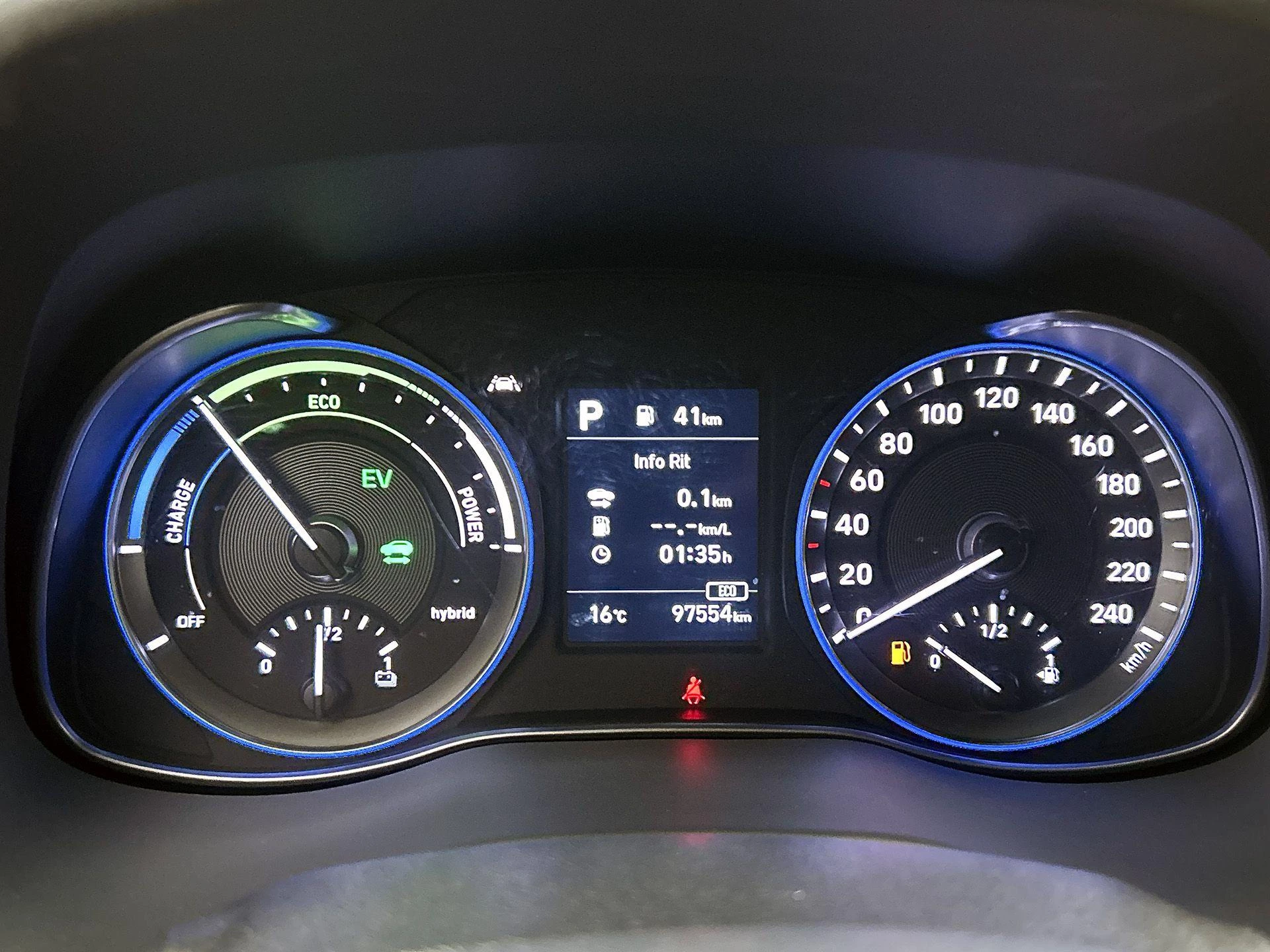 Hyundai-Kona-image-9