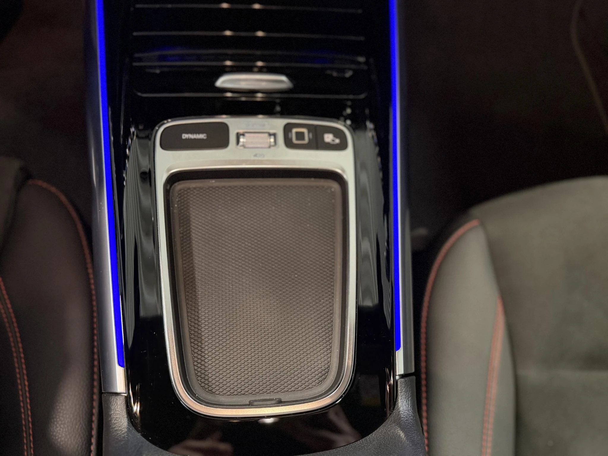Mercedes-Benz-Classe B-image-8
