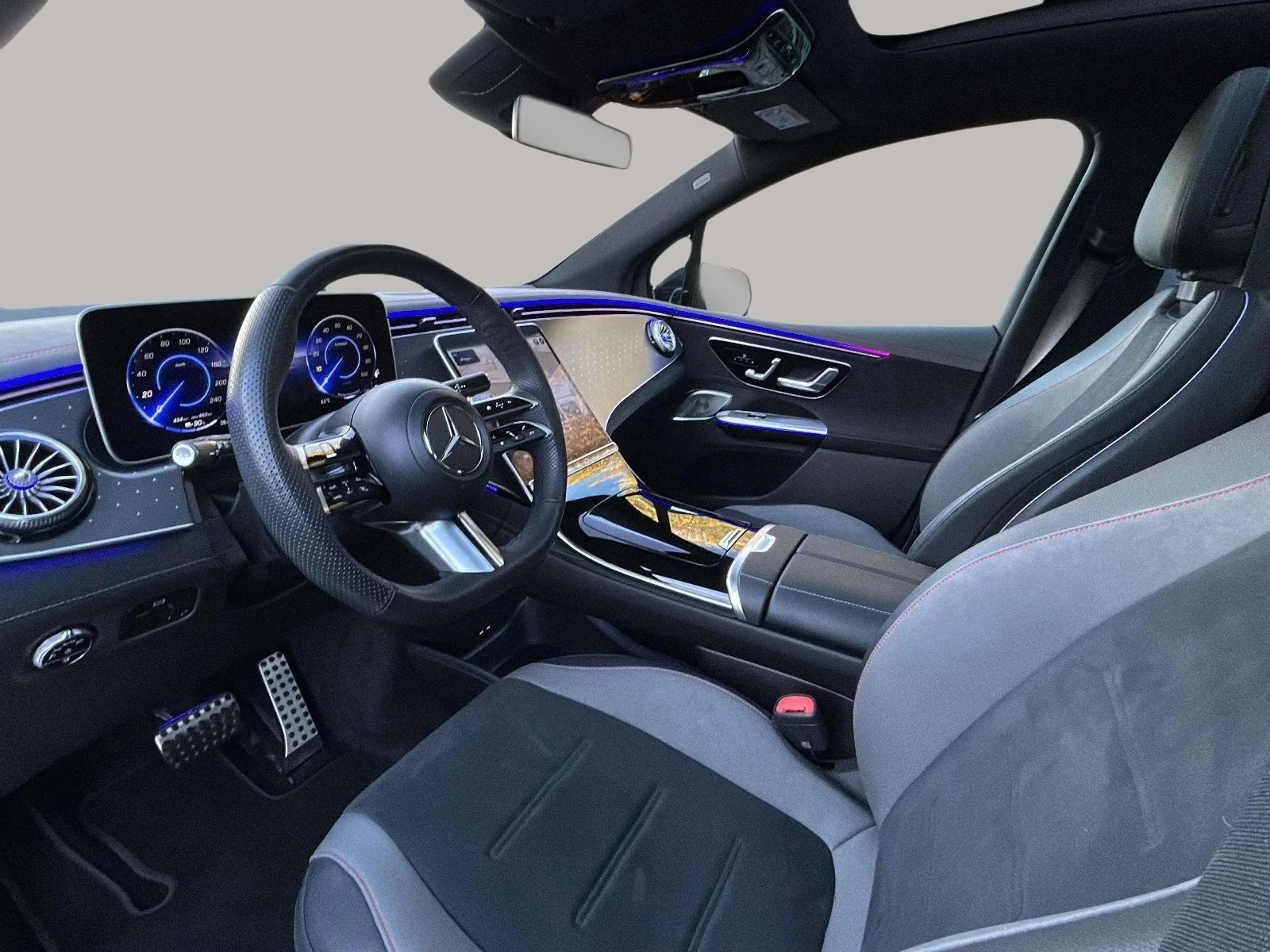 Mercedes-Benz-EQE-image-11