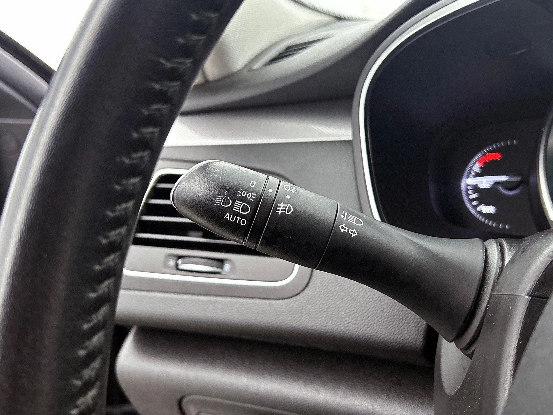 Renault-Talisman-image-10