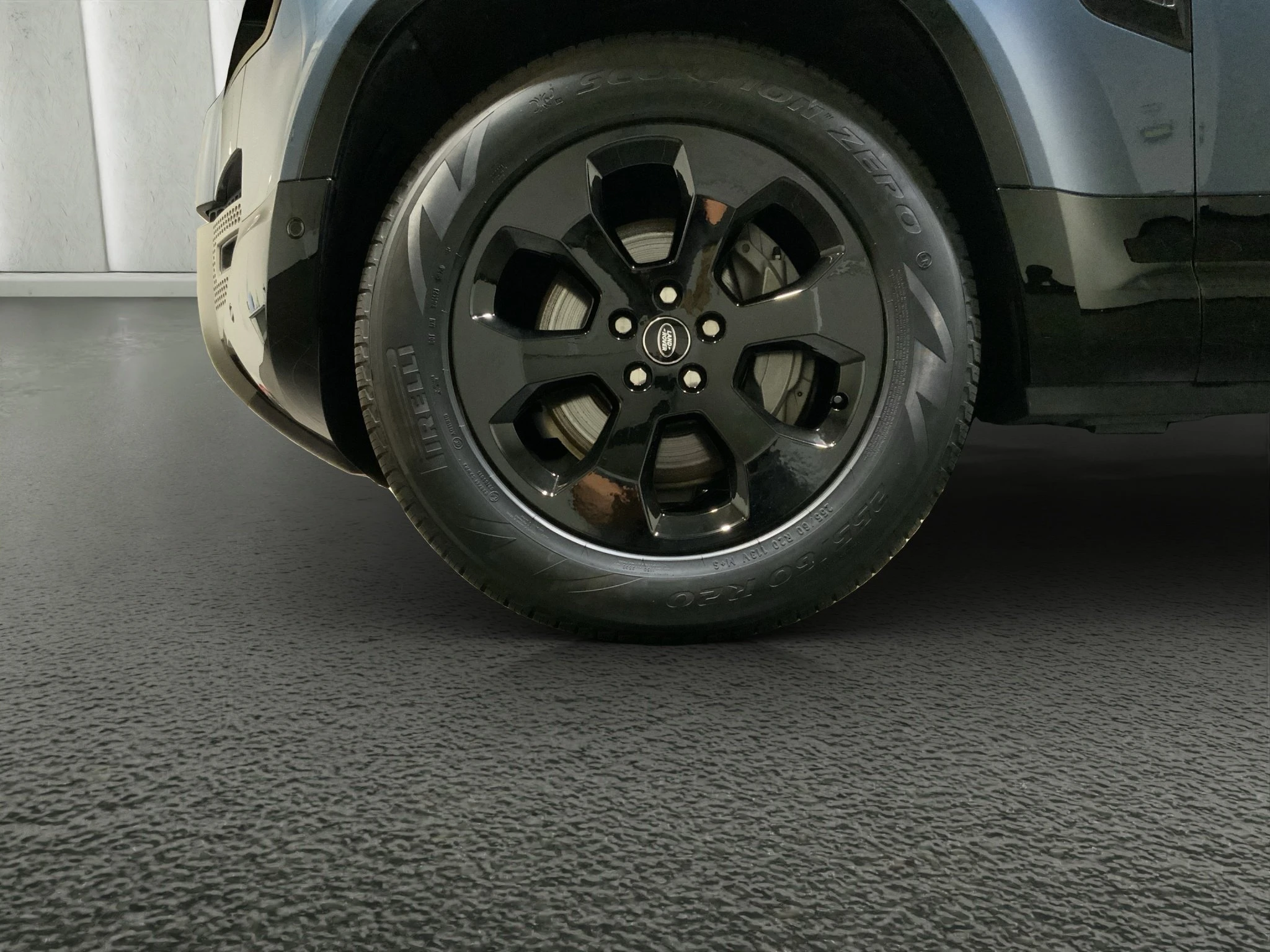 Land Rover-Defender-image-5