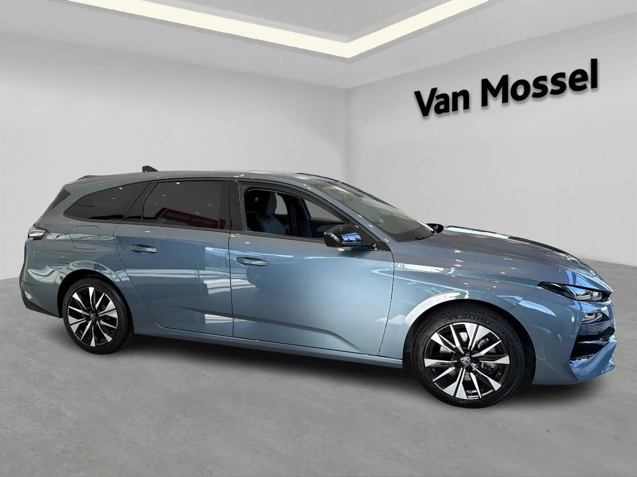 Peugeot-308-image-4
