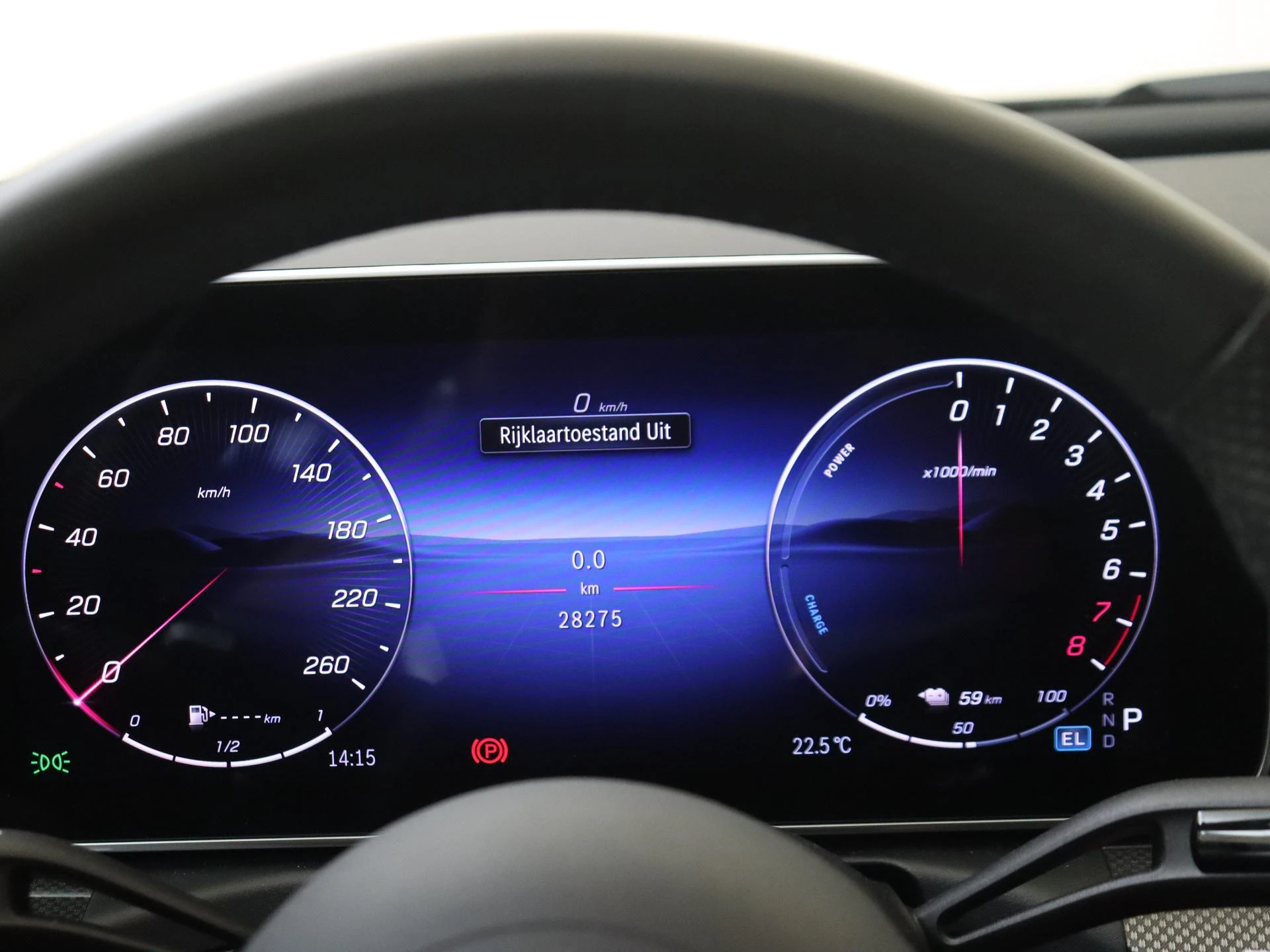 Mercedes-Benz-C-Klasse-image-11
