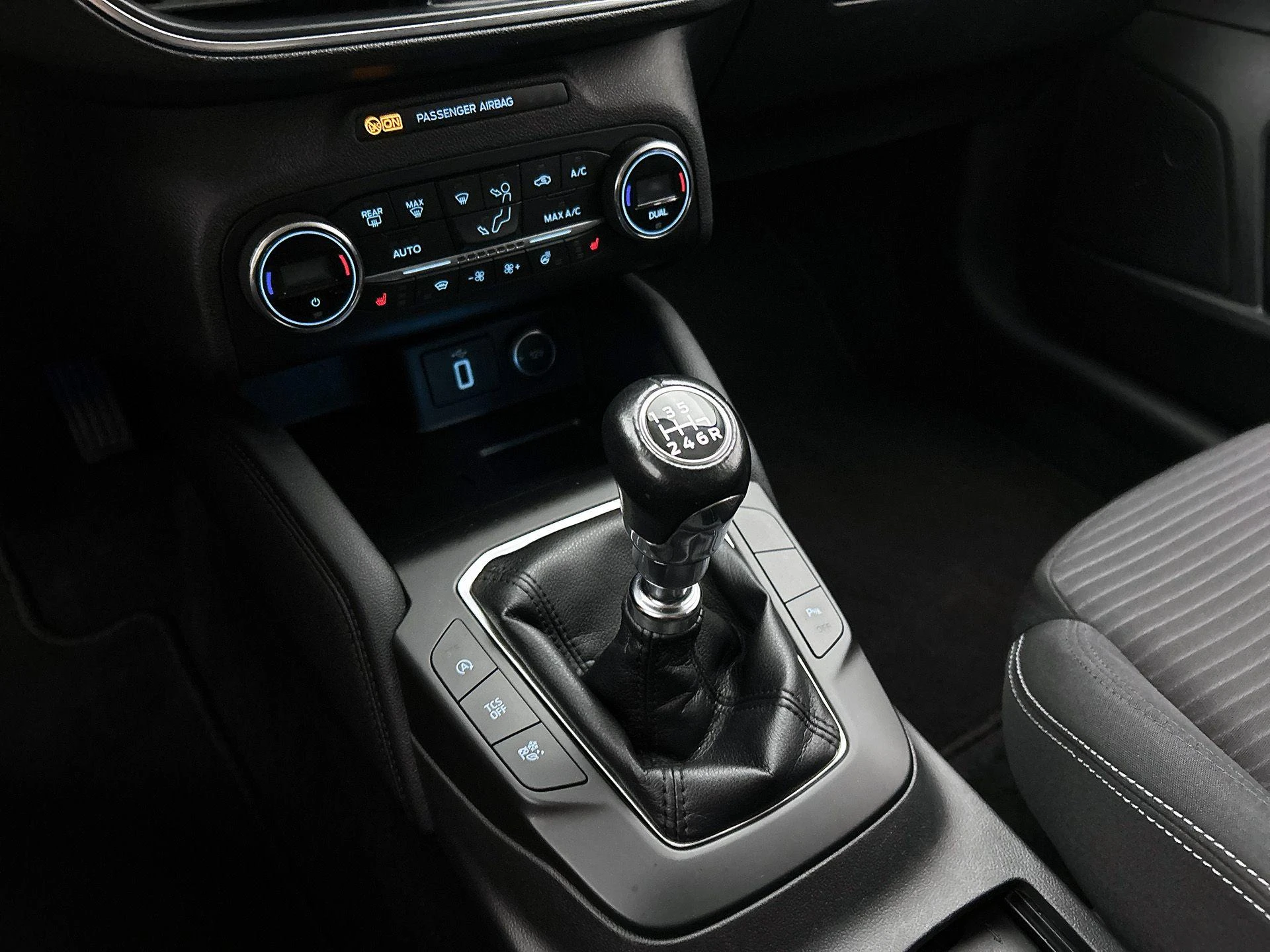 Ford-Focus-image-23