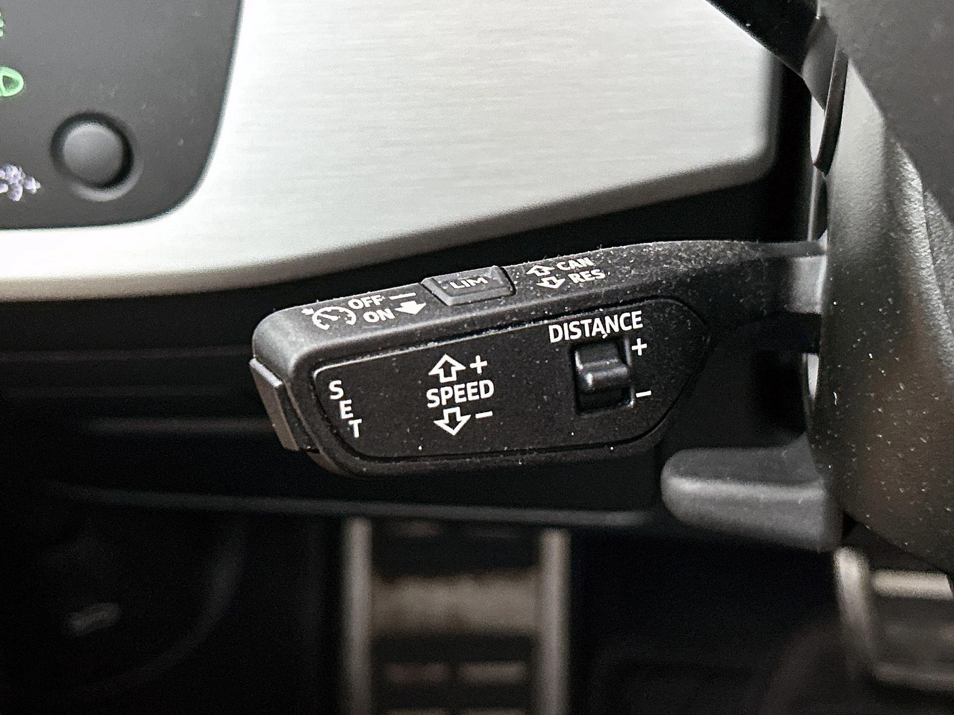 Audi A4 Avant 40 TFSI quattro S edition Competition
