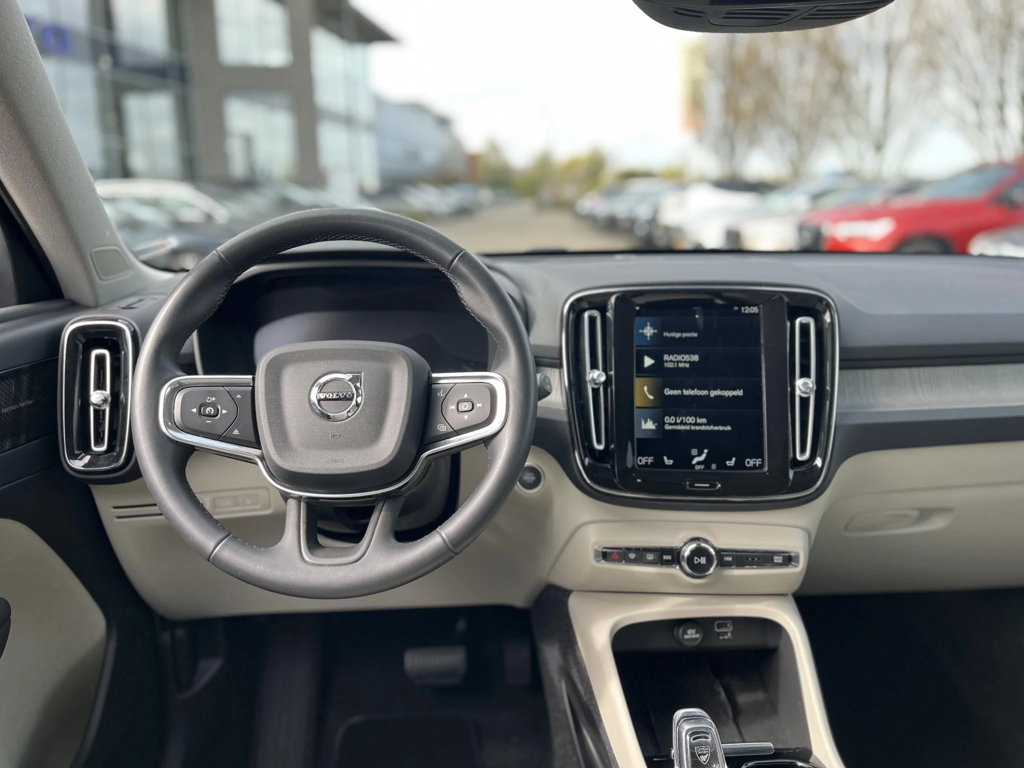 Volvo-XC40-image-12