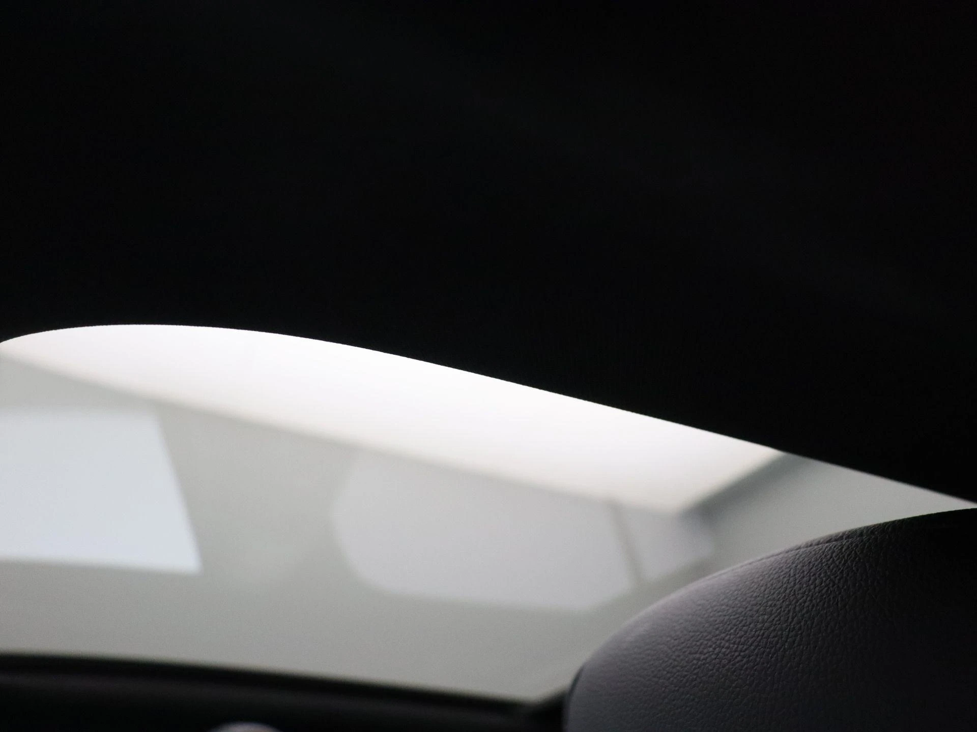 Mercedes-Benz-A-Klasse-image-11