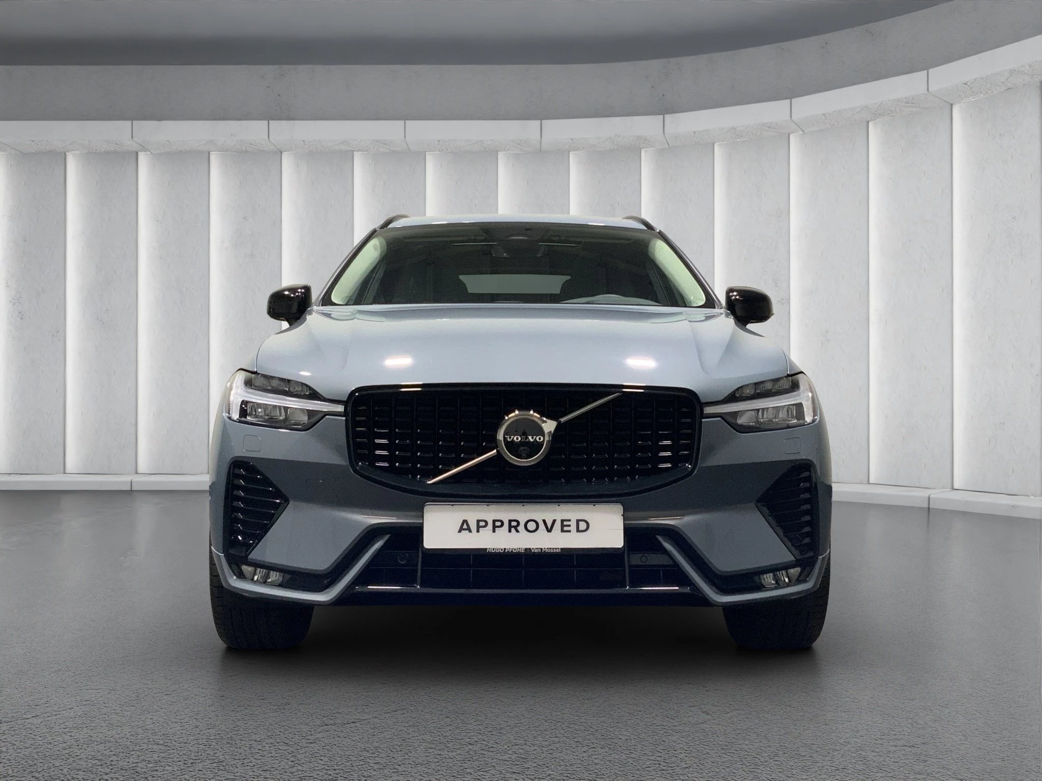 Volvo XC60 B4 Plus Dark