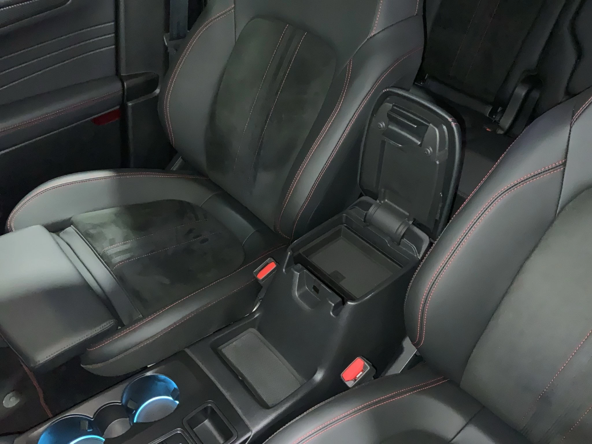 Ford Kuga ST-Line X Aut.*360GRAD*LED-MATRIX*NAVI*GRA*WINTER-PKT.