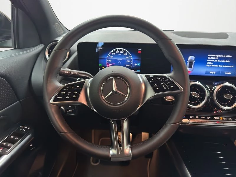 Mercedes-Benz GLA 200 PROGRESSIVE AHK SHZ MBUX KLIMA NAVI Progressive