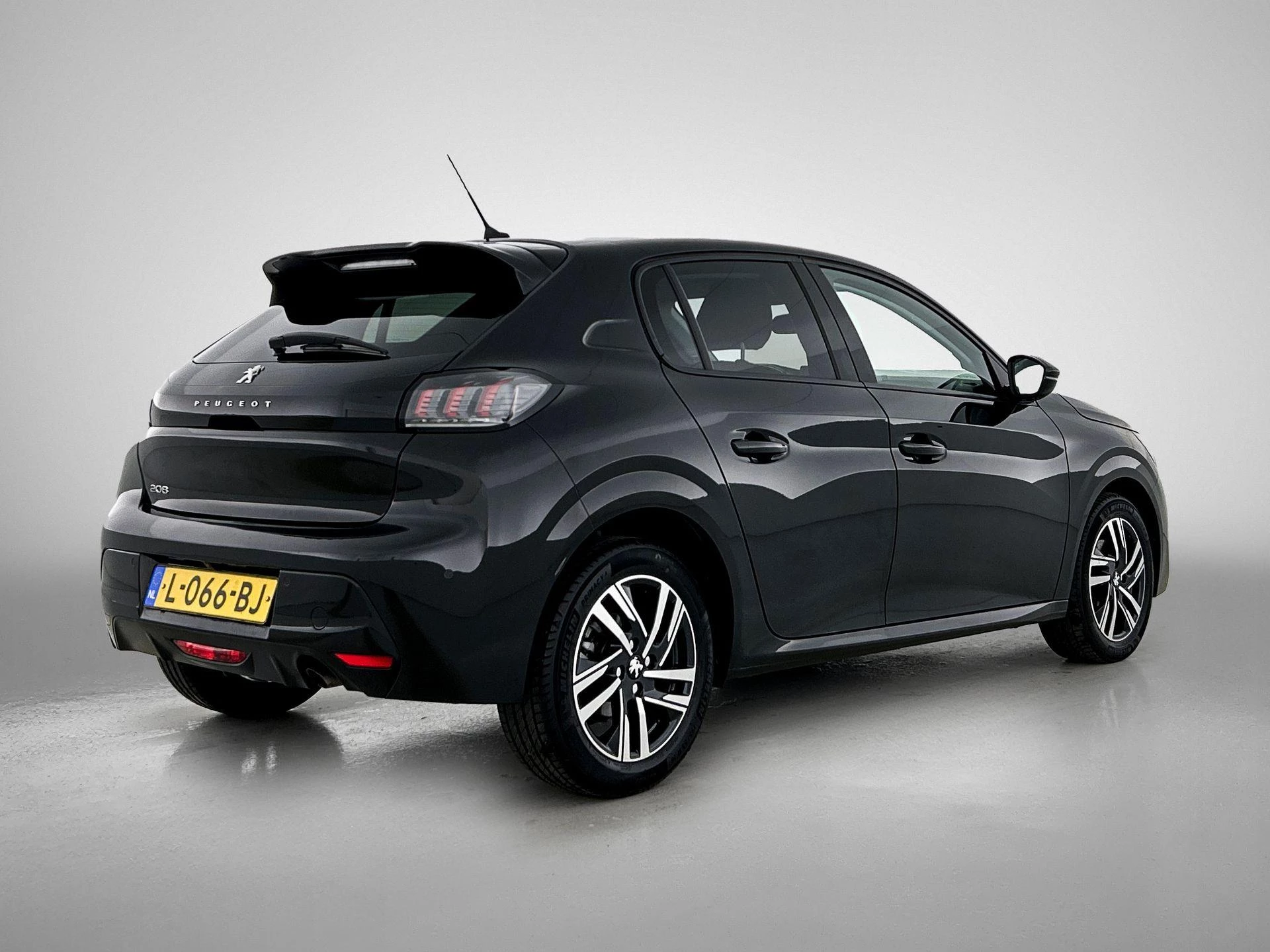 Peugeot 208 1.2 PureTech Allure Pack