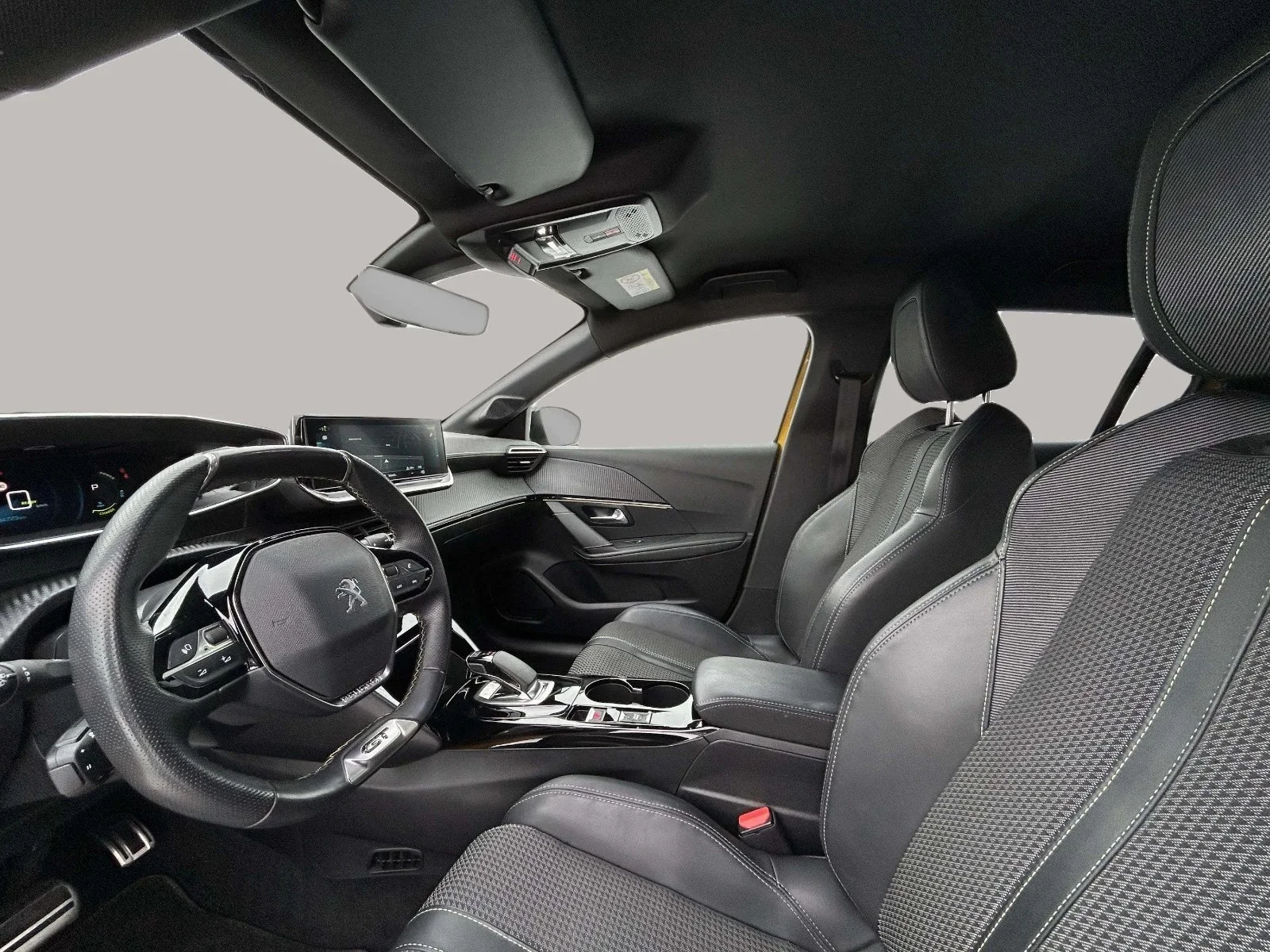 Peugeot-e-208-image-10