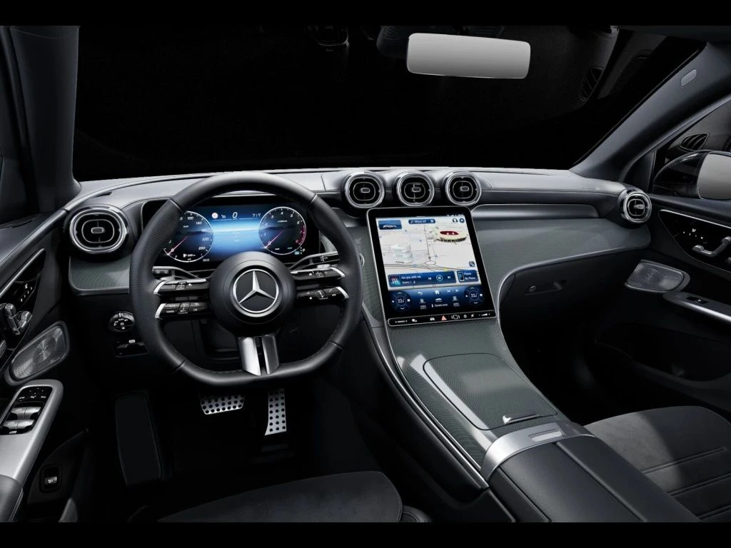 Mercedes-Benz-GLC 200-image-8