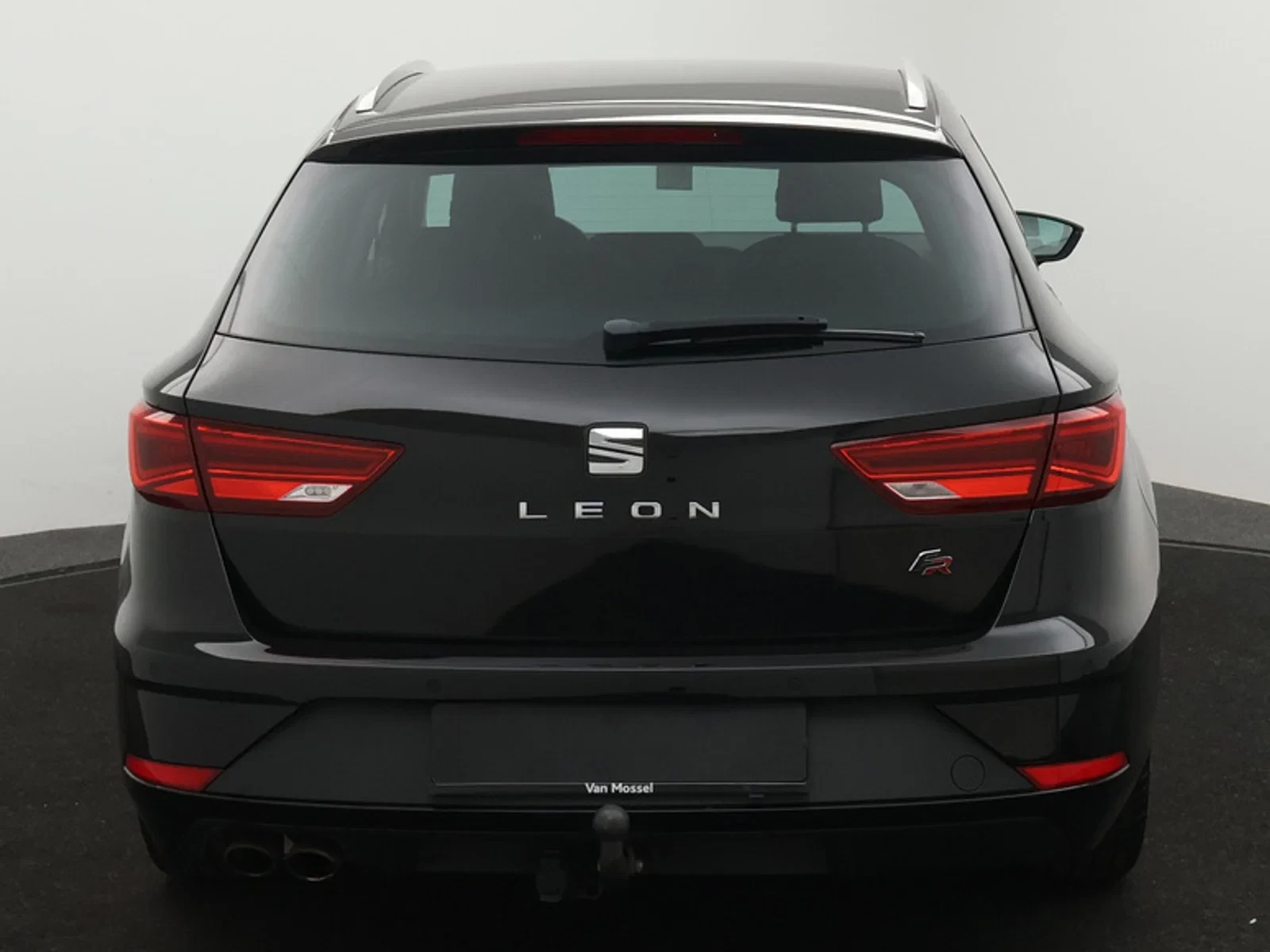 SEAT Leon ST Leon ST 1.4TSI FR 125PK *TREKHAAK*BLTH*APP-CONNECT*PDC ACHTER*NAVI*...*