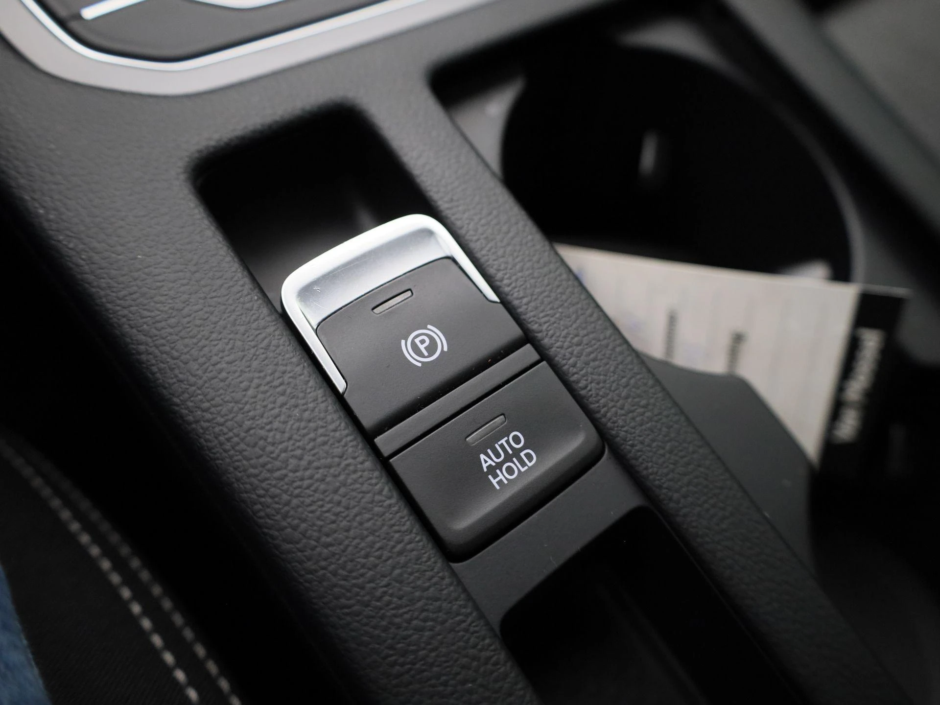 Volkswagen-Passat-image-29