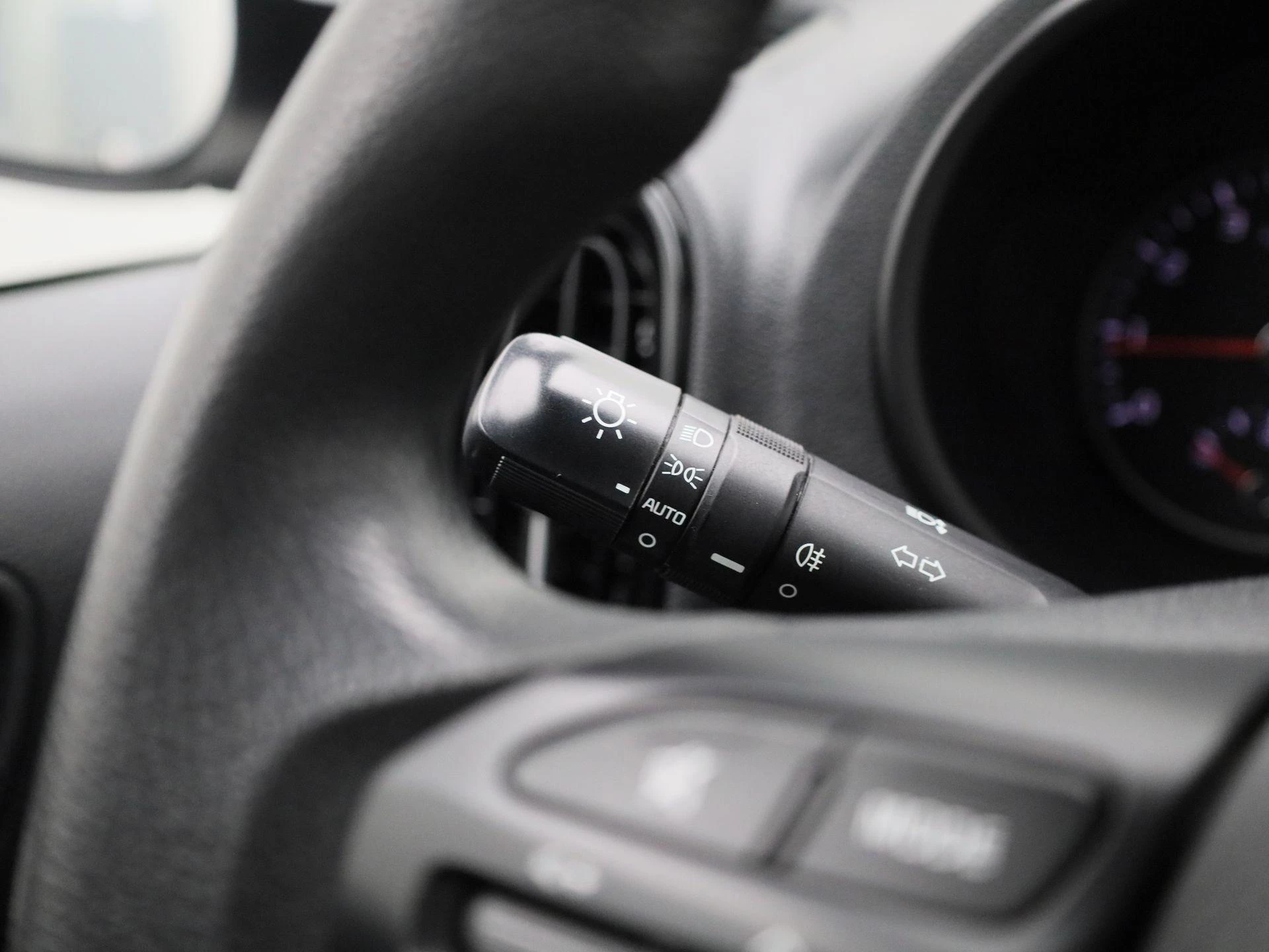 Kia-Picanto-image-19