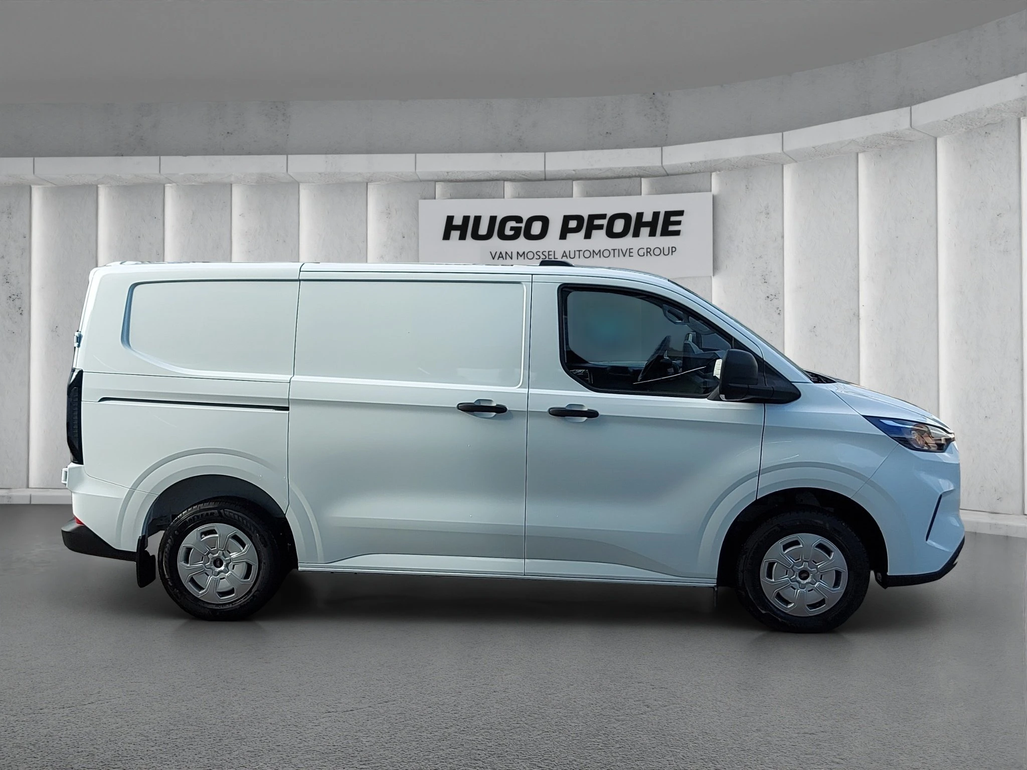 Ford-Transit Custom-image-5