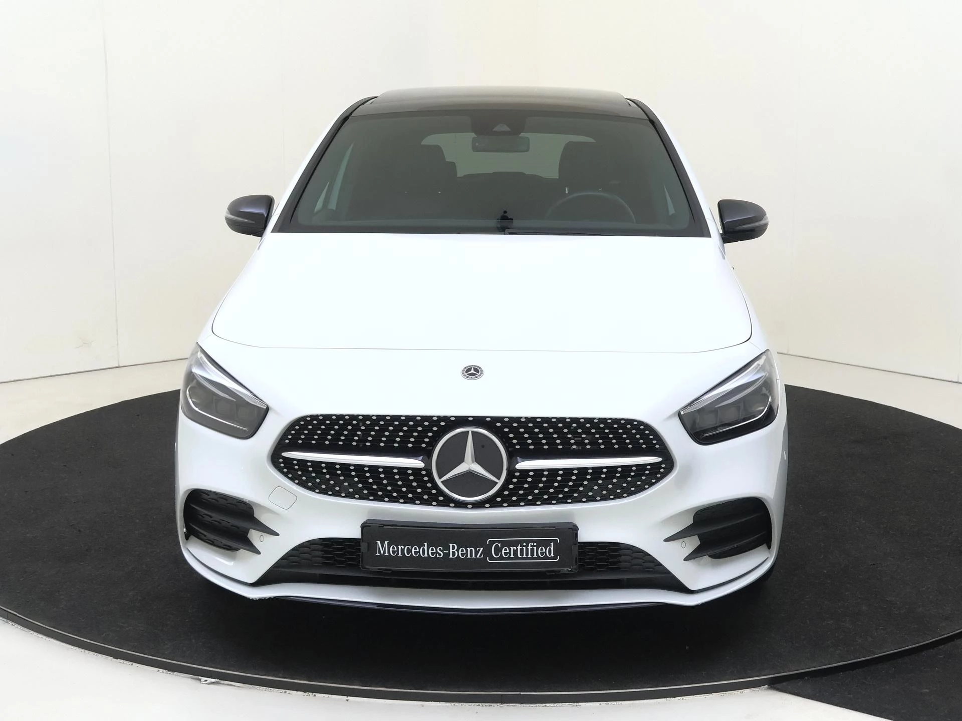 Mercedes-Benz-B-Klasse-image-5