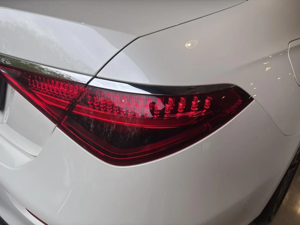 Mercedes-Benz-S-Klasse 450-image-13