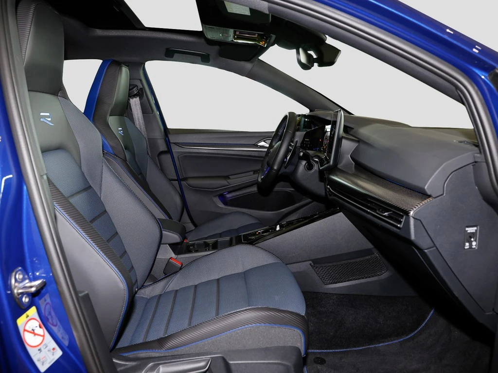 Volkswagen-Golf-image-6