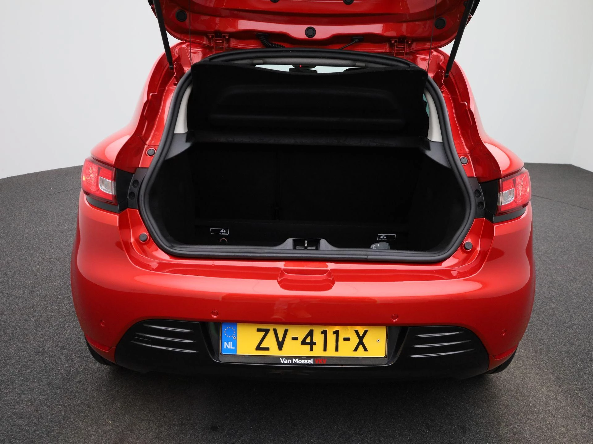 Renault-Clio-image-12