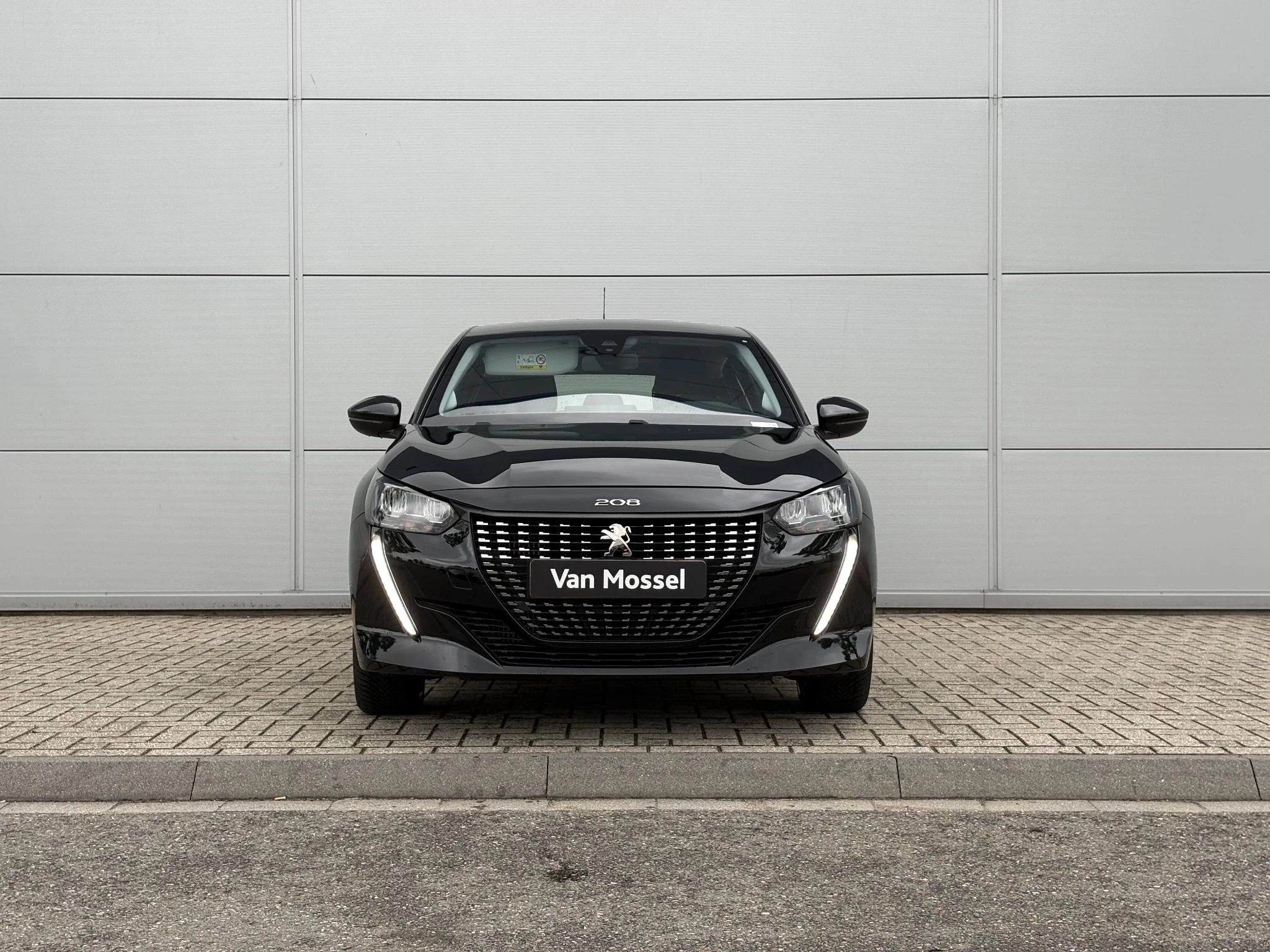 Peugeot-208-image-8