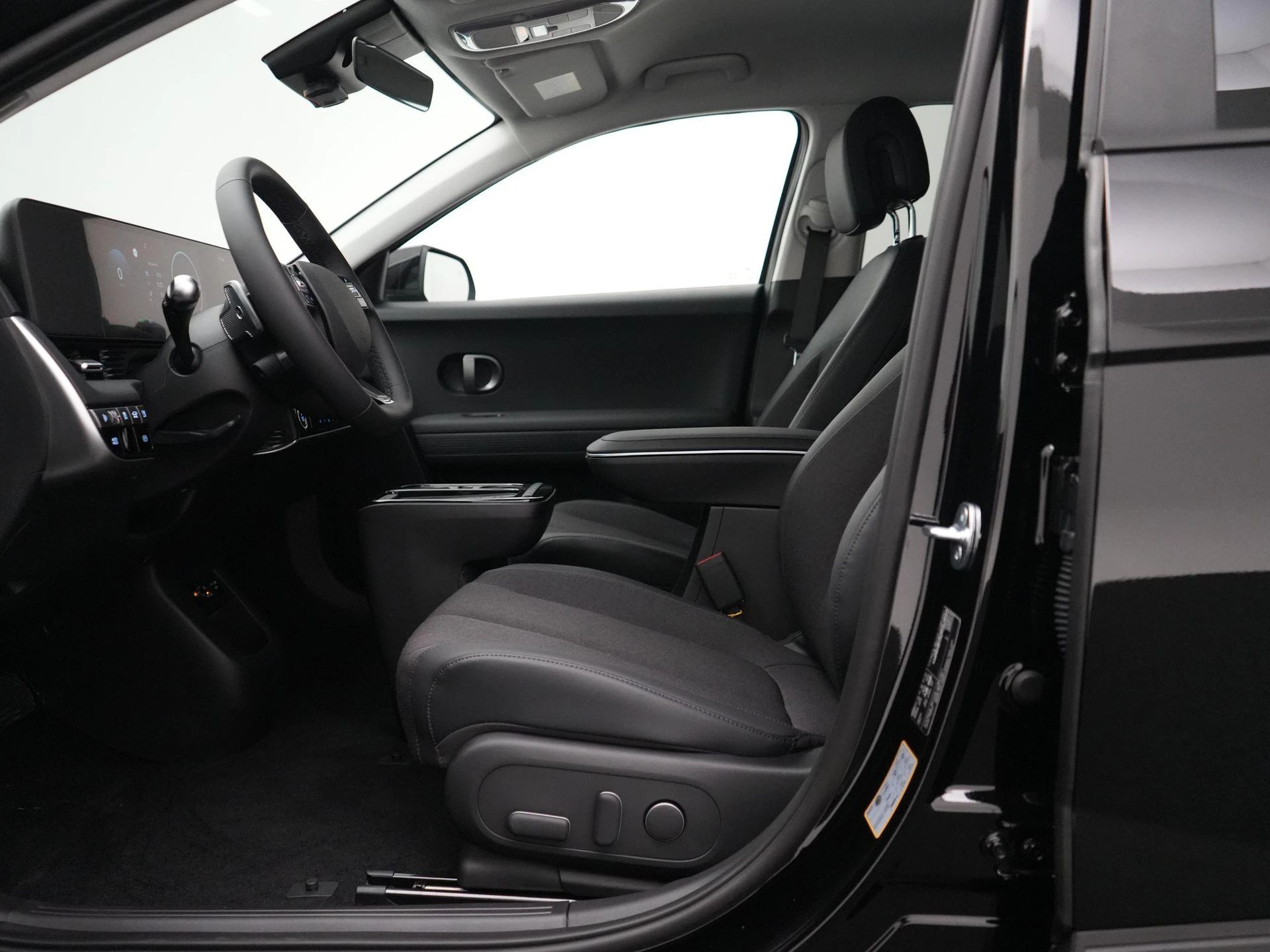 Hyundai-IONIQ 5-image-37