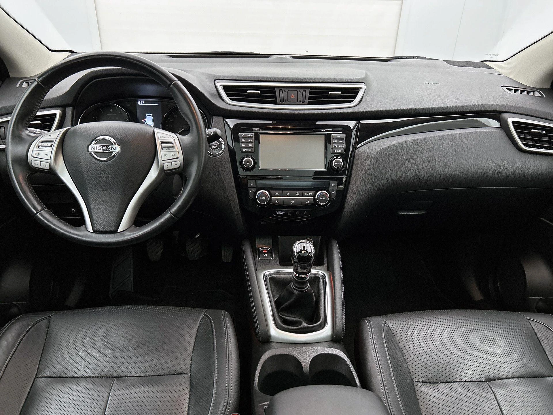 Nissan-QASHQAI-image-16