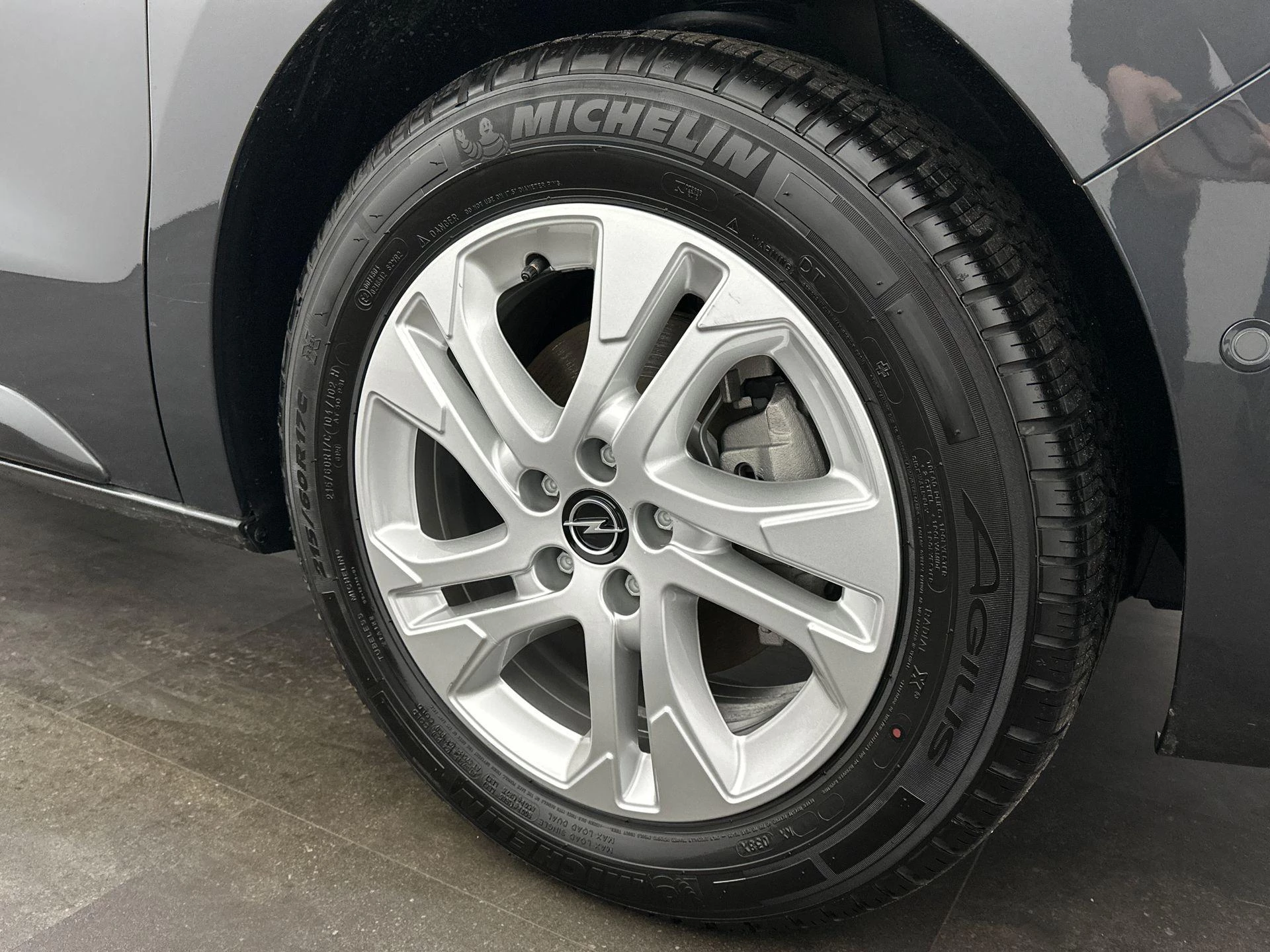 Opel-Vivaro-e-image-22