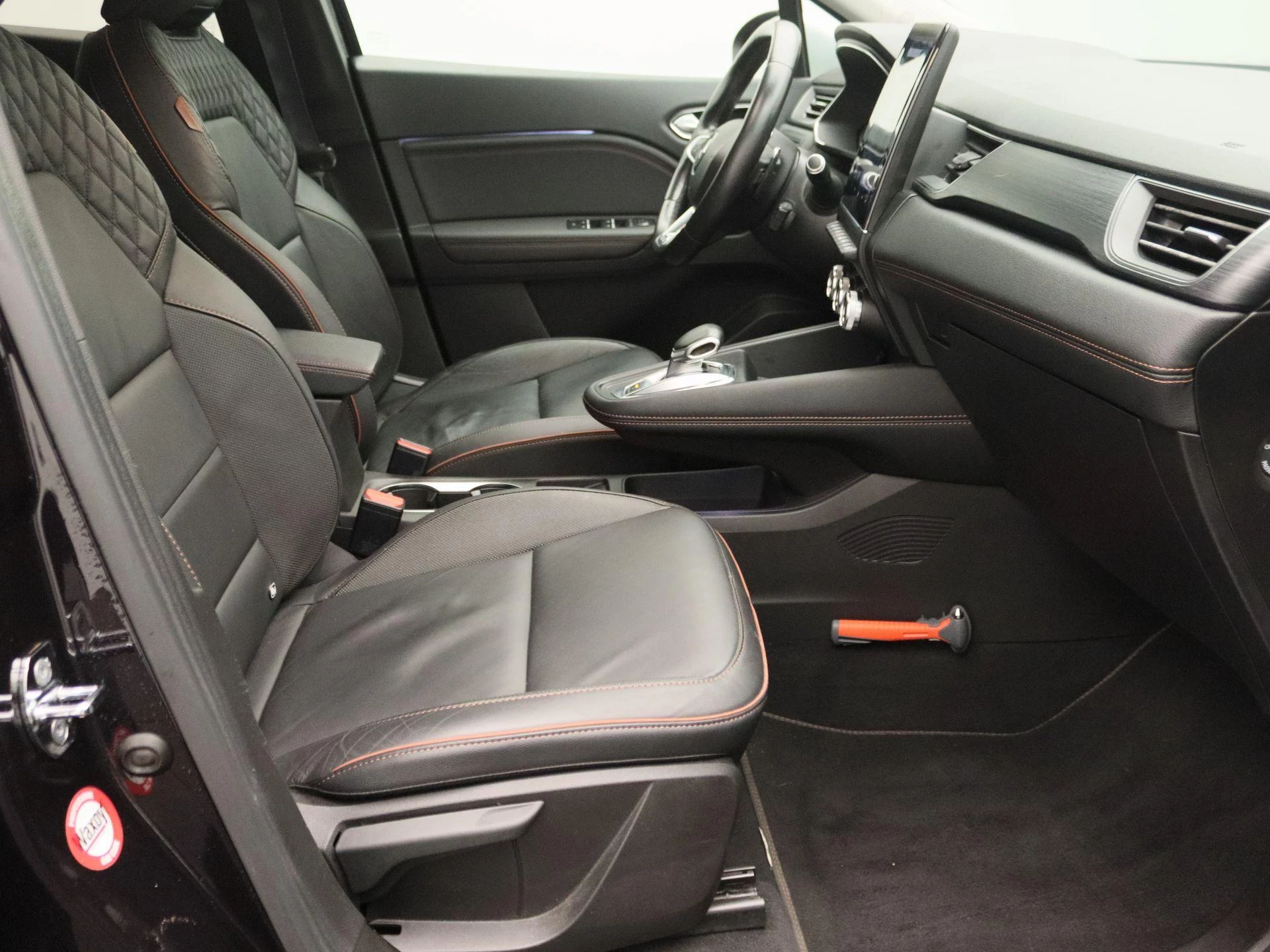 Renault-Captur-image-24