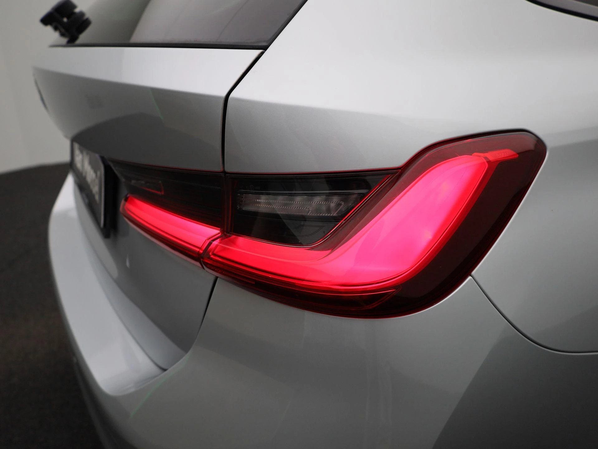 BMW 3 Reeks Touring 318dA (110 kW)