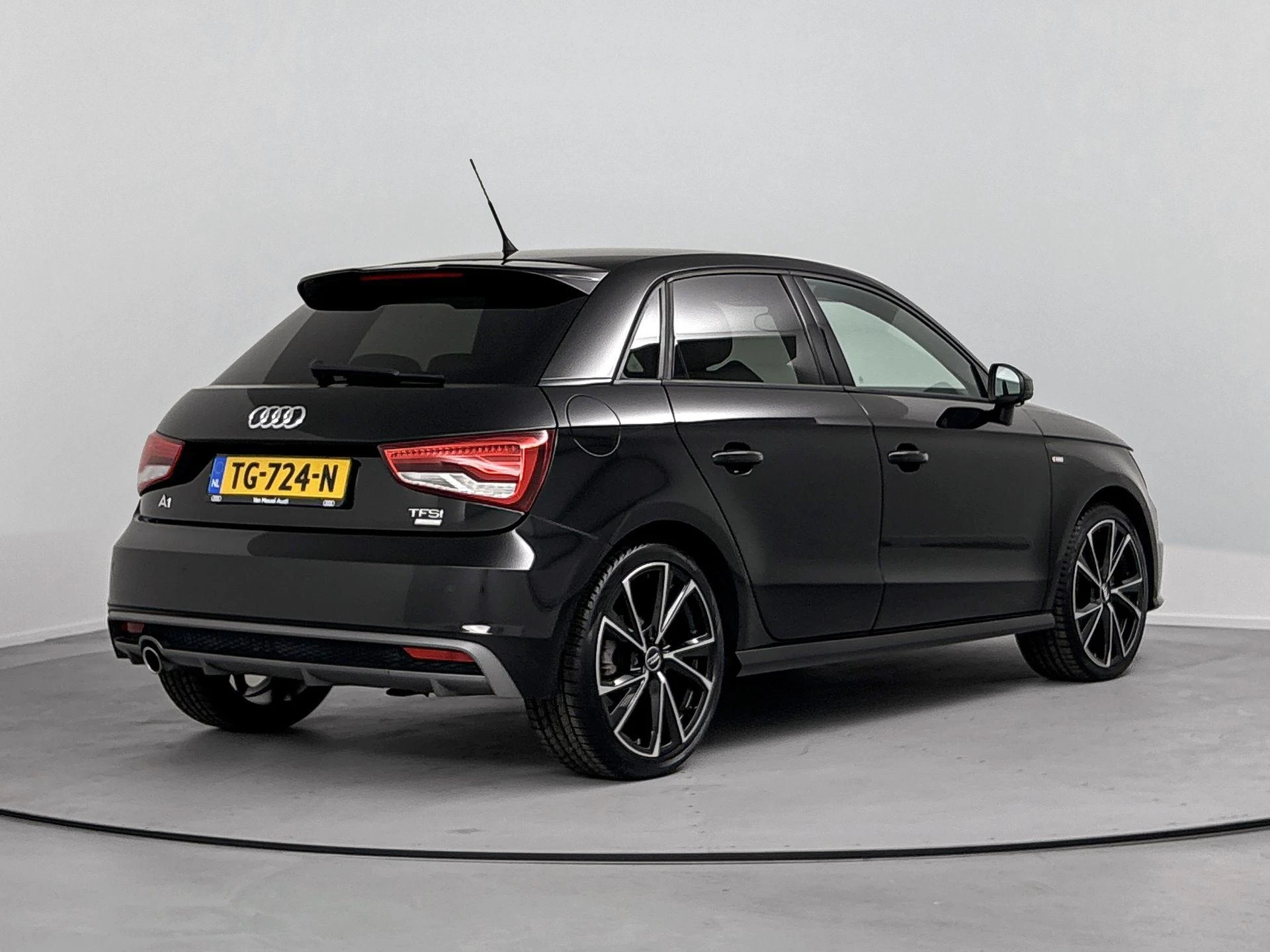 Audi A1 Sportback 1.0 TFSI Advance Sport