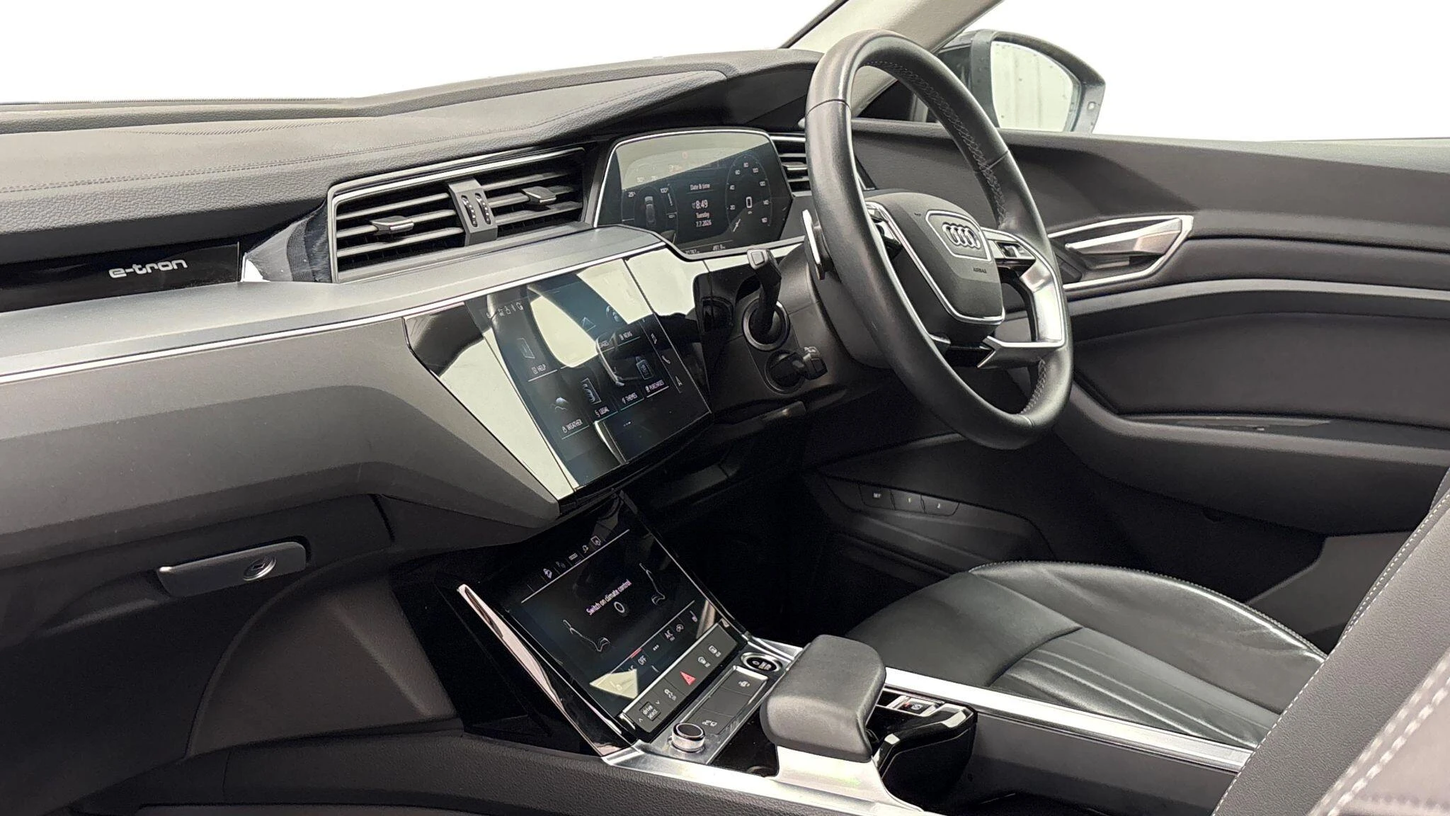 Audi-Q8-image-49