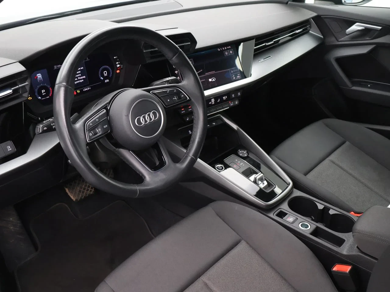 Audi A3 Sportback Audi A3 Sportback 30TFSI 110PK *AUTOMAAT*PDC*ACC*NAVI*APP-CONNECT*VIRTUAL COCKPIT*AIRCO*...*