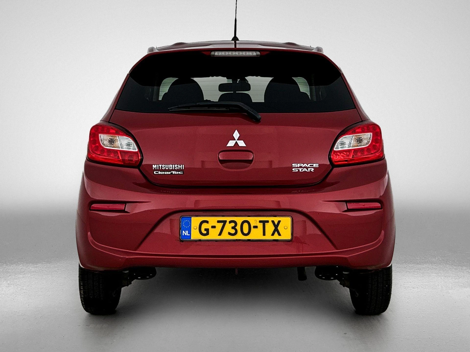 Mitsubishi-Space Star-image-2