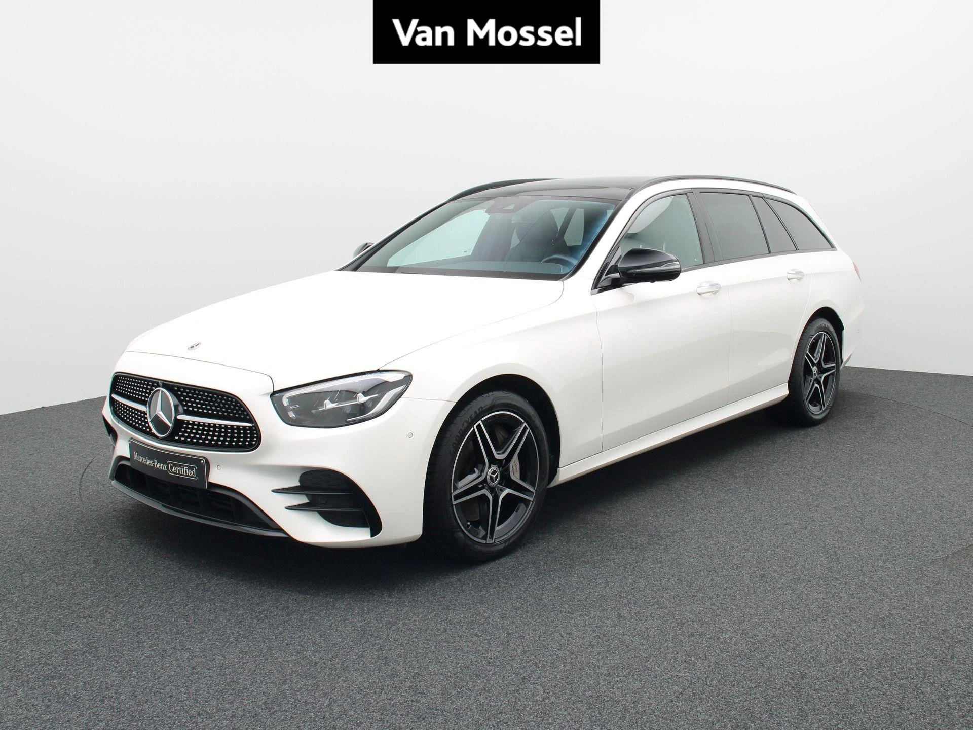 Mercedes-Benz-E-Klasse-image-0