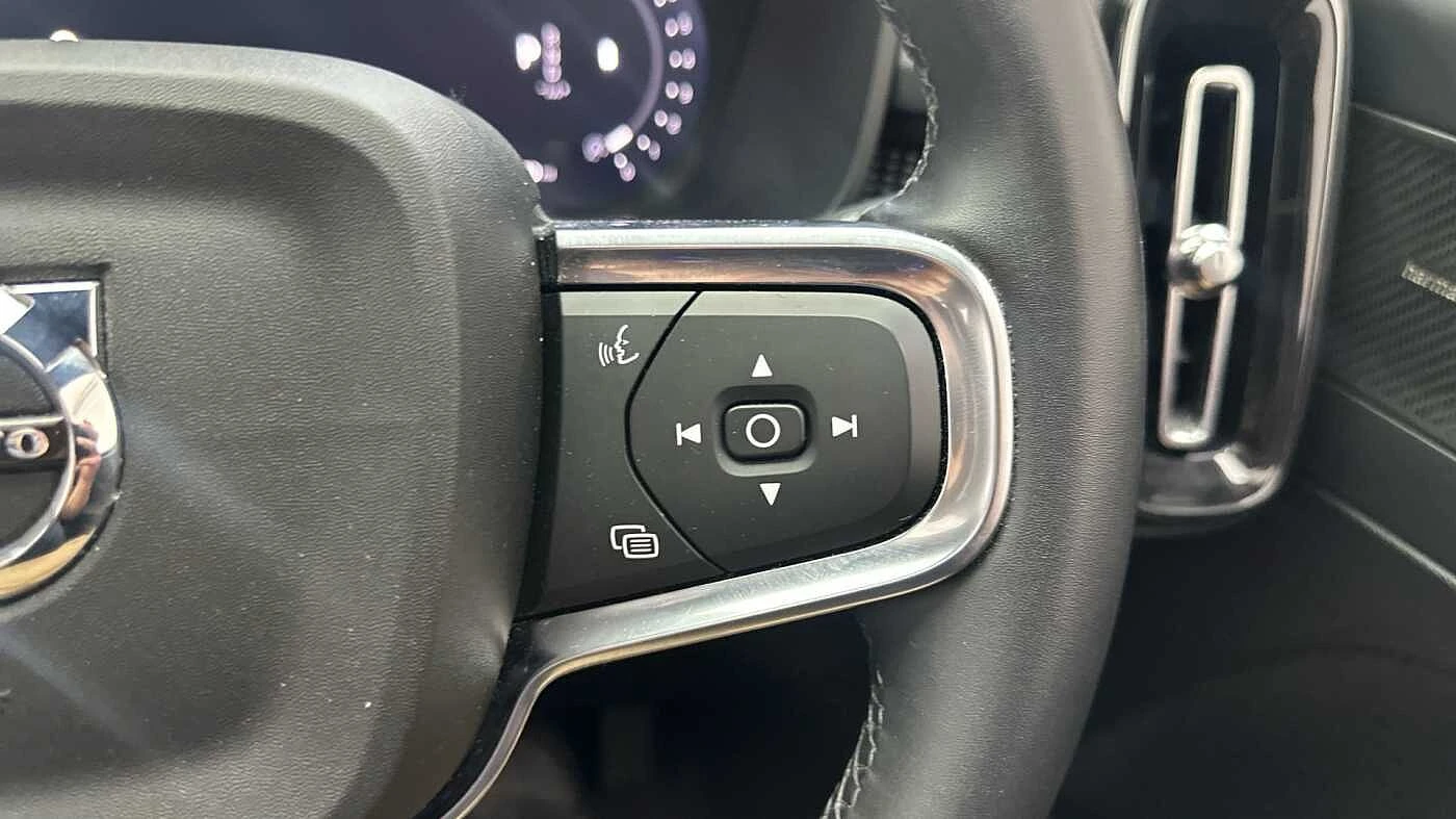 Volvo-XC40-image-26