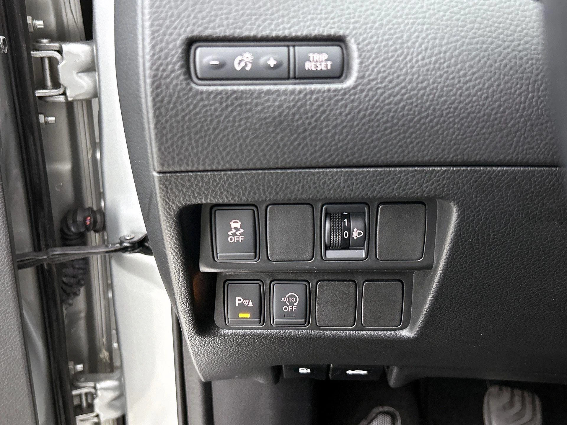 Nissan-QASHQAI-image-30