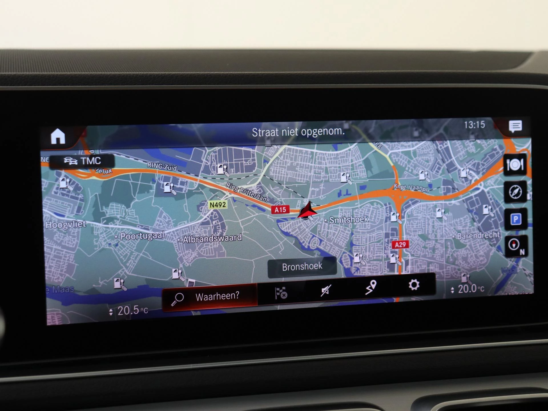 Mercedes-Benz-GLE-image-16