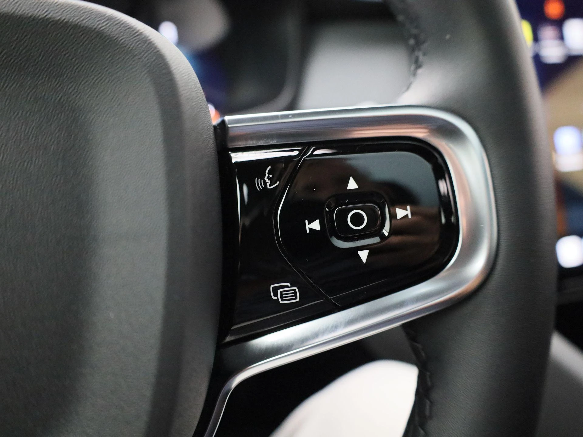 Polestar-2-image-19