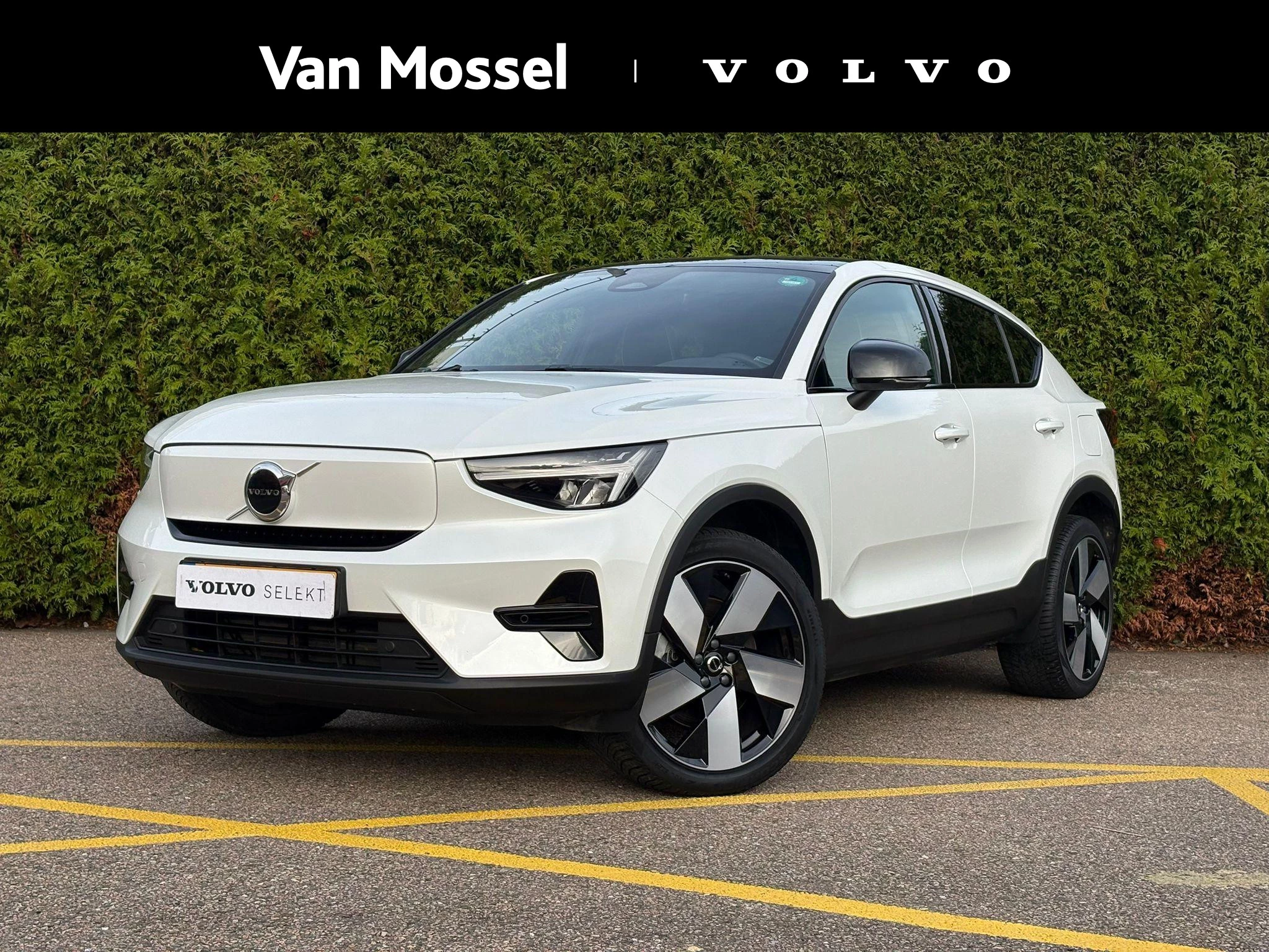 Volvo-C40-image-0